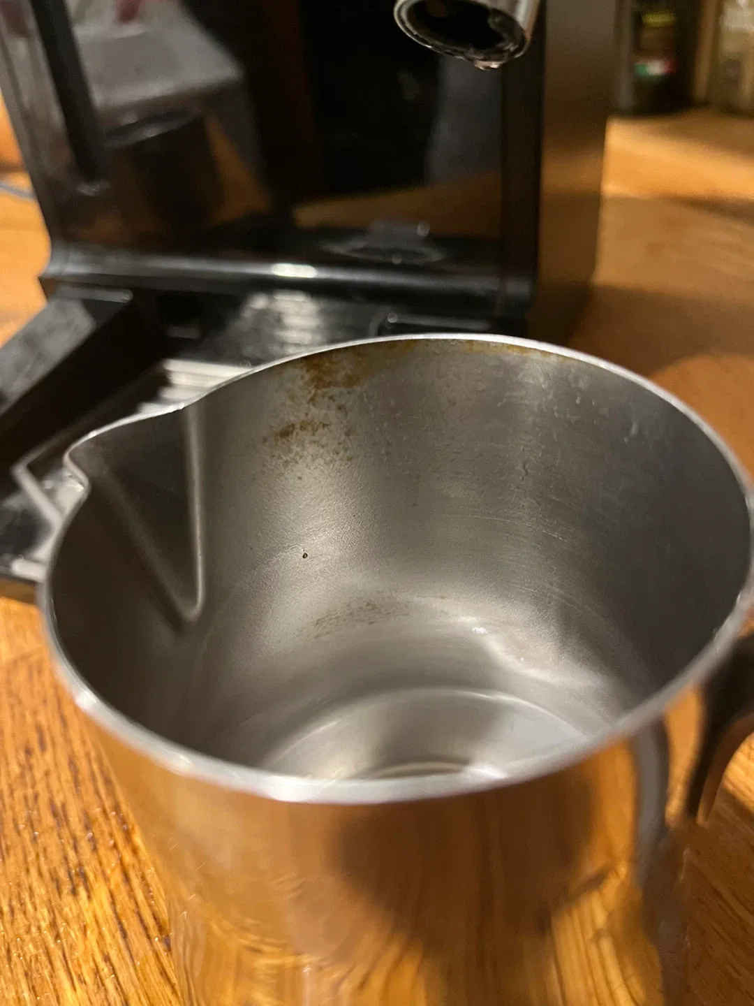 De'Longhi ECP3220 Bar Pump Espresso Machine - Black image indicator(9)