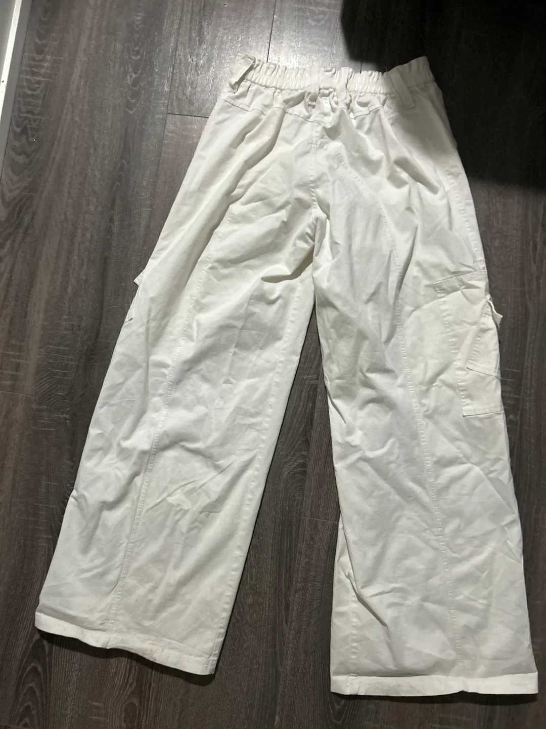 White Cargo Pants image indicator(3)