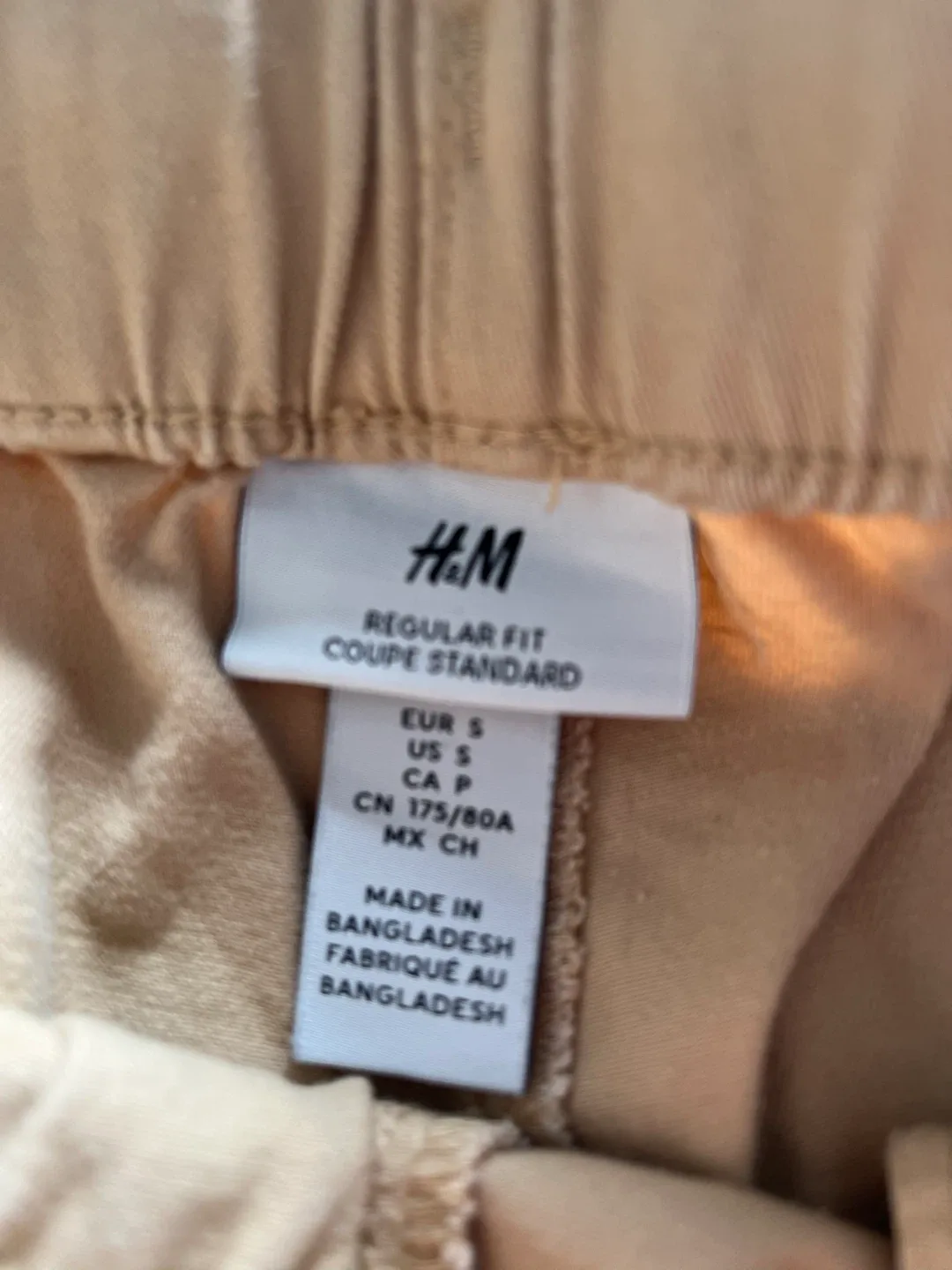 H&M Regular Fit Pants - Size S image indicator(2)