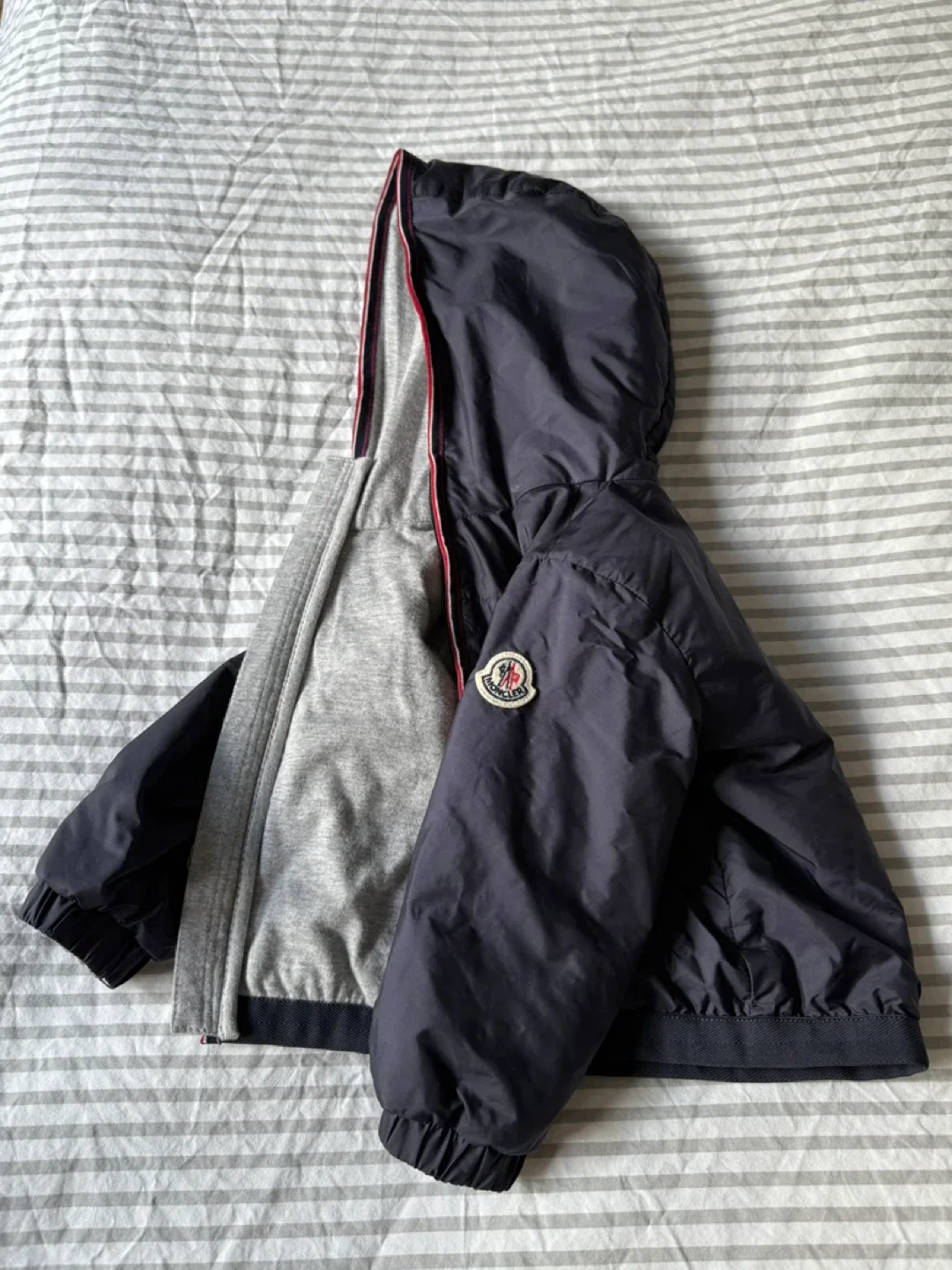 Moncler Enfant Anton Rain Jacket (Navy Blue, Size 9-12 months) image indicator(4)