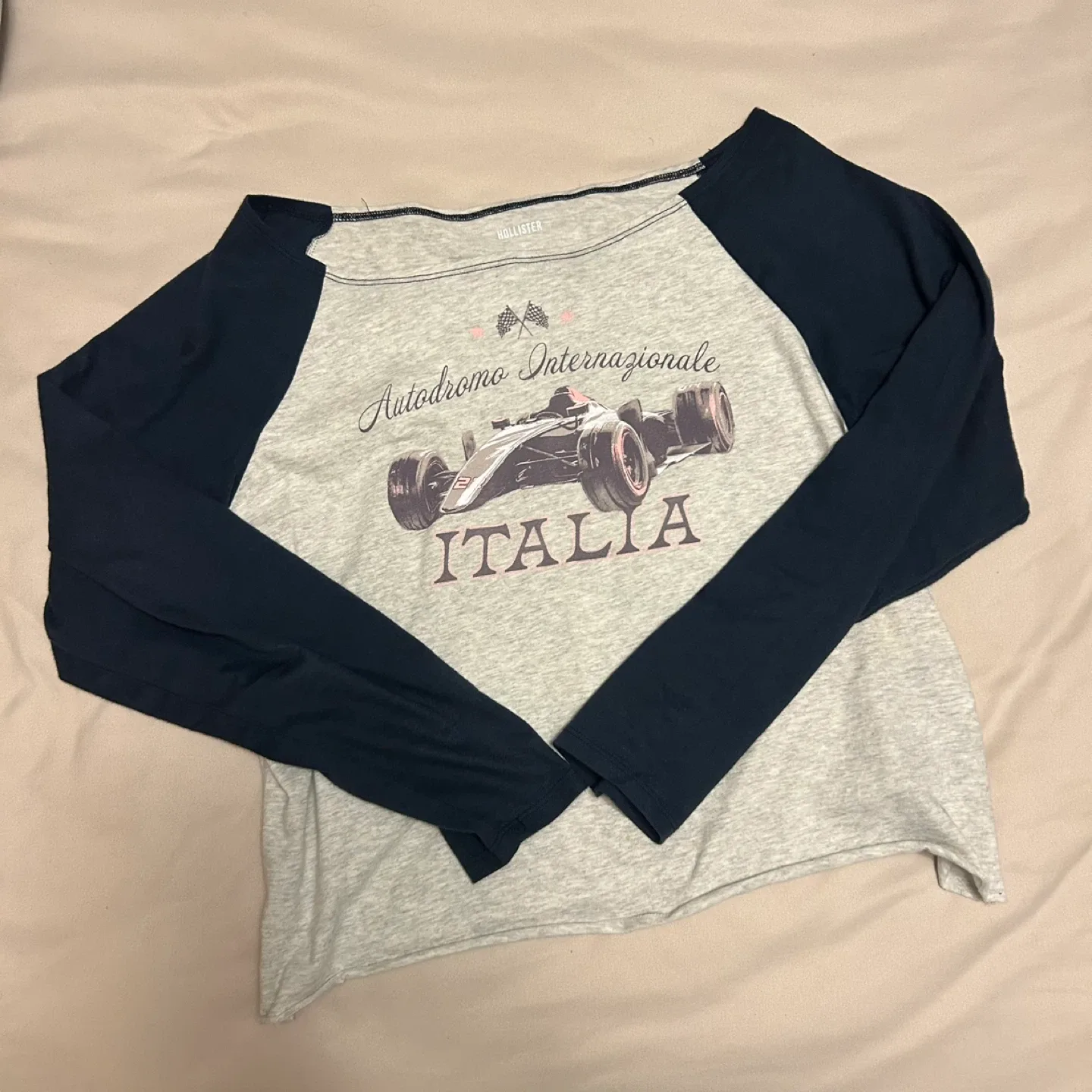 Hollister off-shoulder top thumbnail