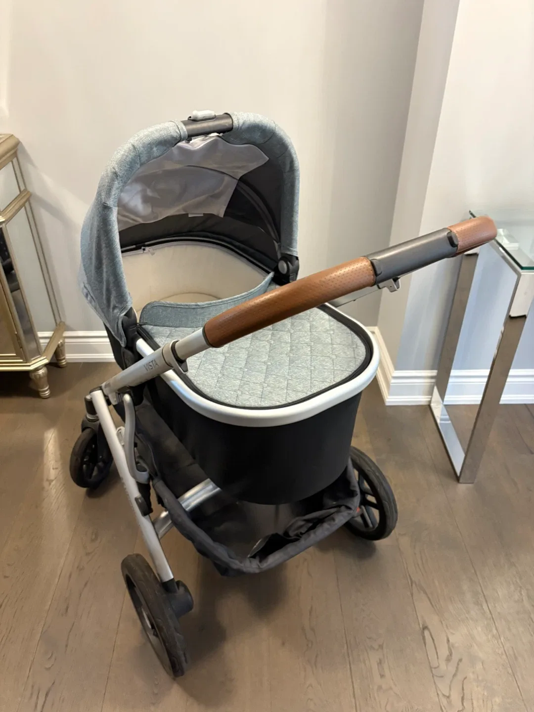 2021 Uppababy Gregory v2 vista stroller EUC image indicator(9)