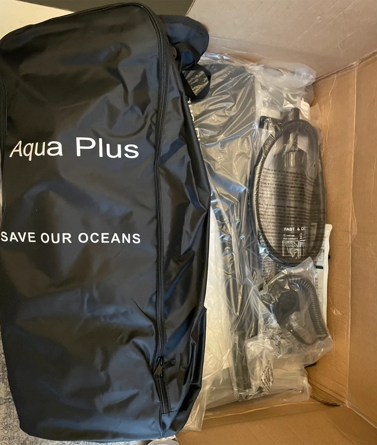 Aqua Plus 10'6"x33"x6" Inflatable Stand Up Paddle Board (SUP) image indicator(3)