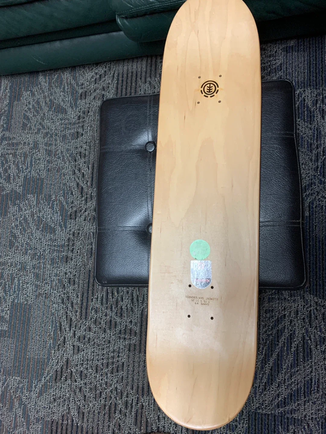 Element Skateboard Deck 7.75 x 31.25 image indicator(2)