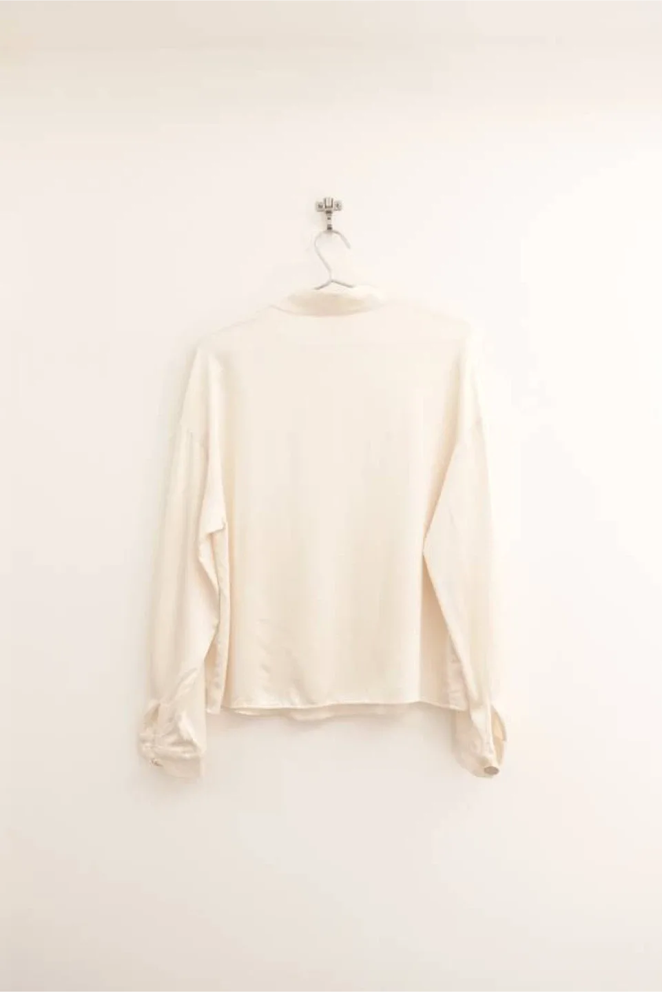 Sezane Ozalée Blouse in Ecru - M image indicator(5)