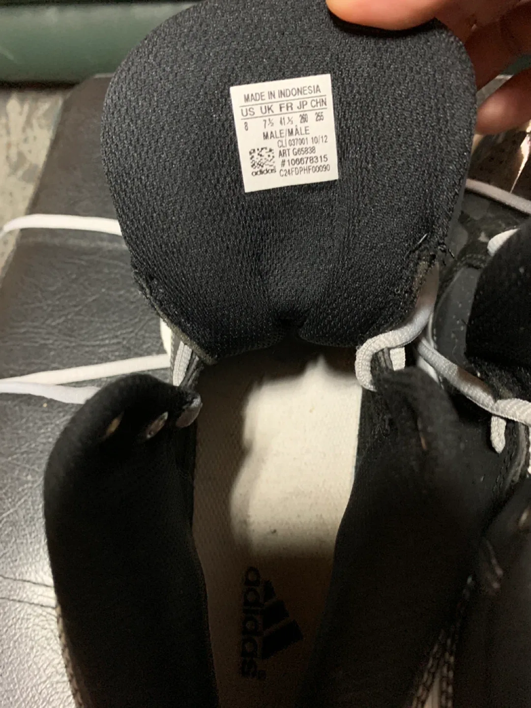 Adidas Basketball Shoes - Size 8 image indicator(3)