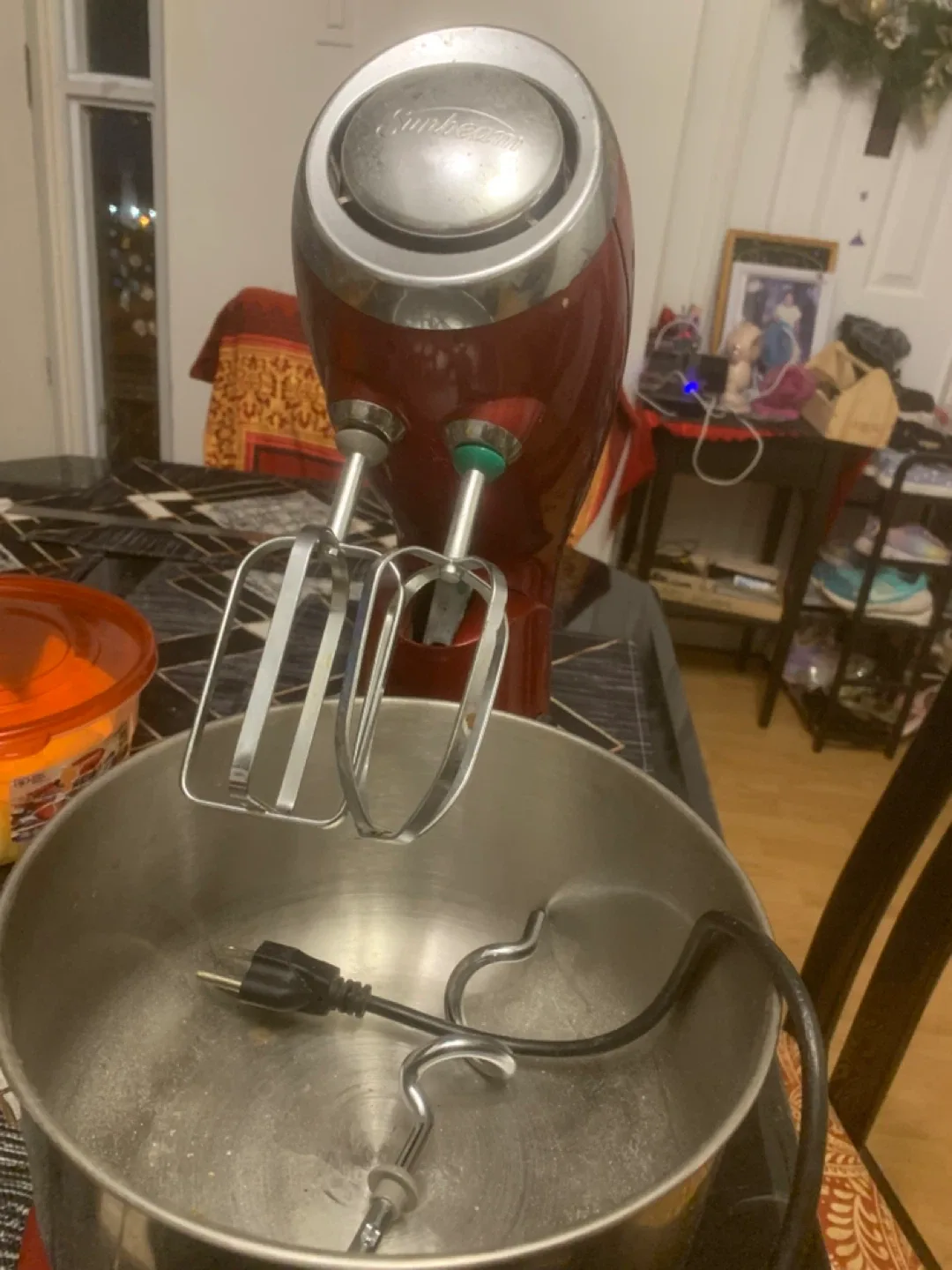 Sunbeam Red Stand Mixer image indicator(2)