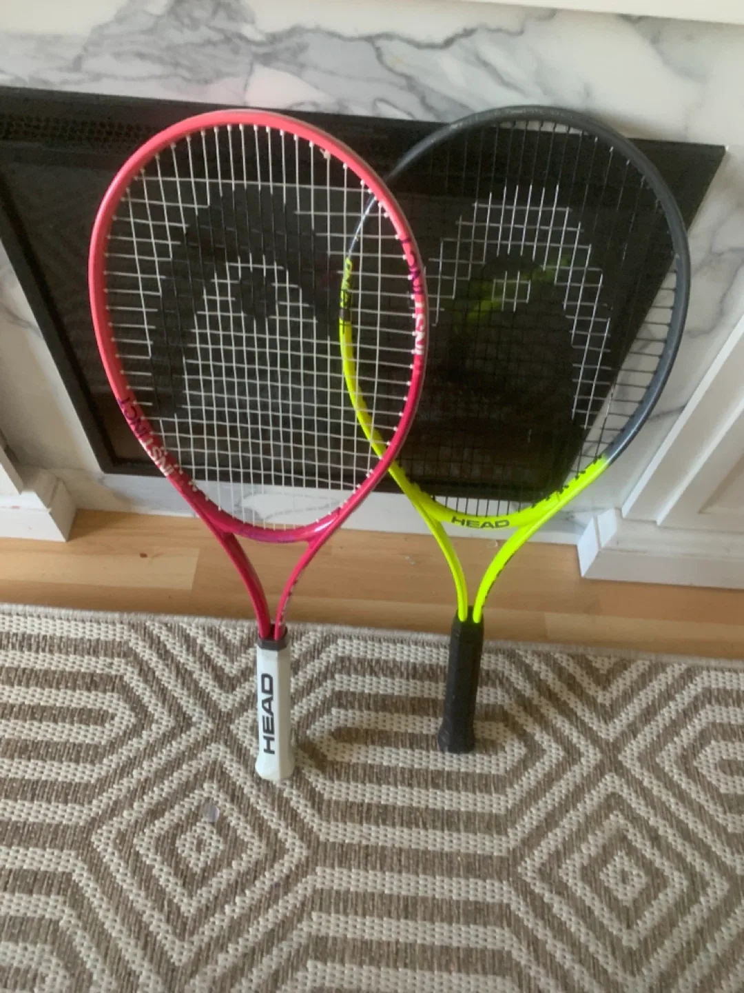 Head Tennis Racquets - Pink & Green image indicator(2)