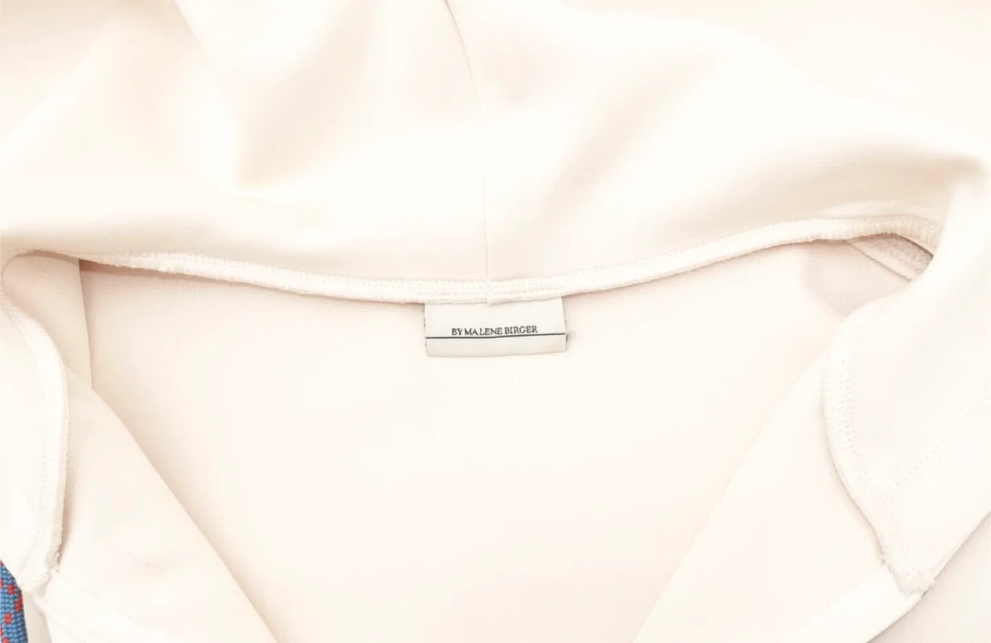 By Malene Birger Cream Neoprene Hooded Vest with Lurex Hem - S image indicator(4)