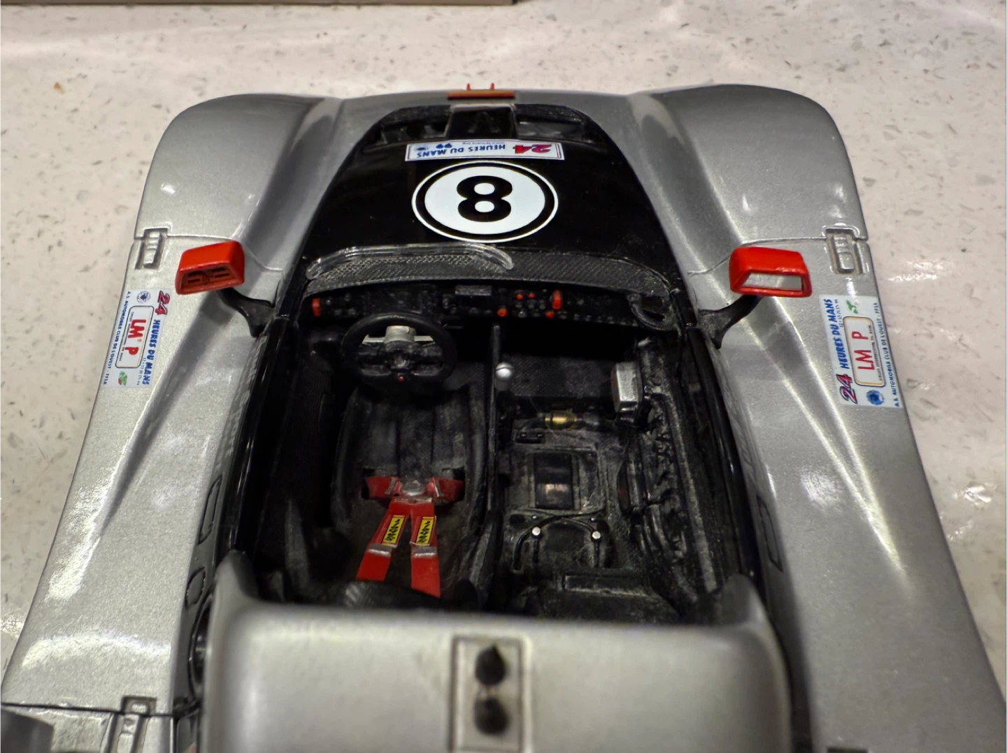 Maisto 1999 Audi R8R Le Mans 24 Hours LMP Racecar - photo 5