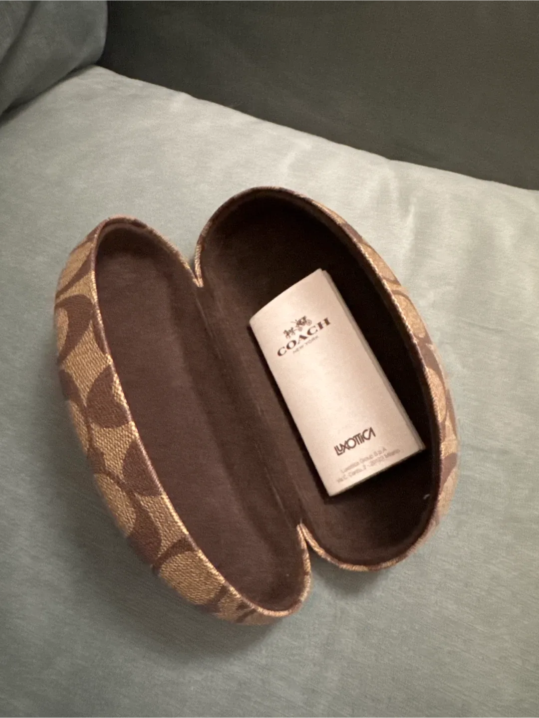 Coach Eyeglasses Case - New with Booklet image indicator(4)
