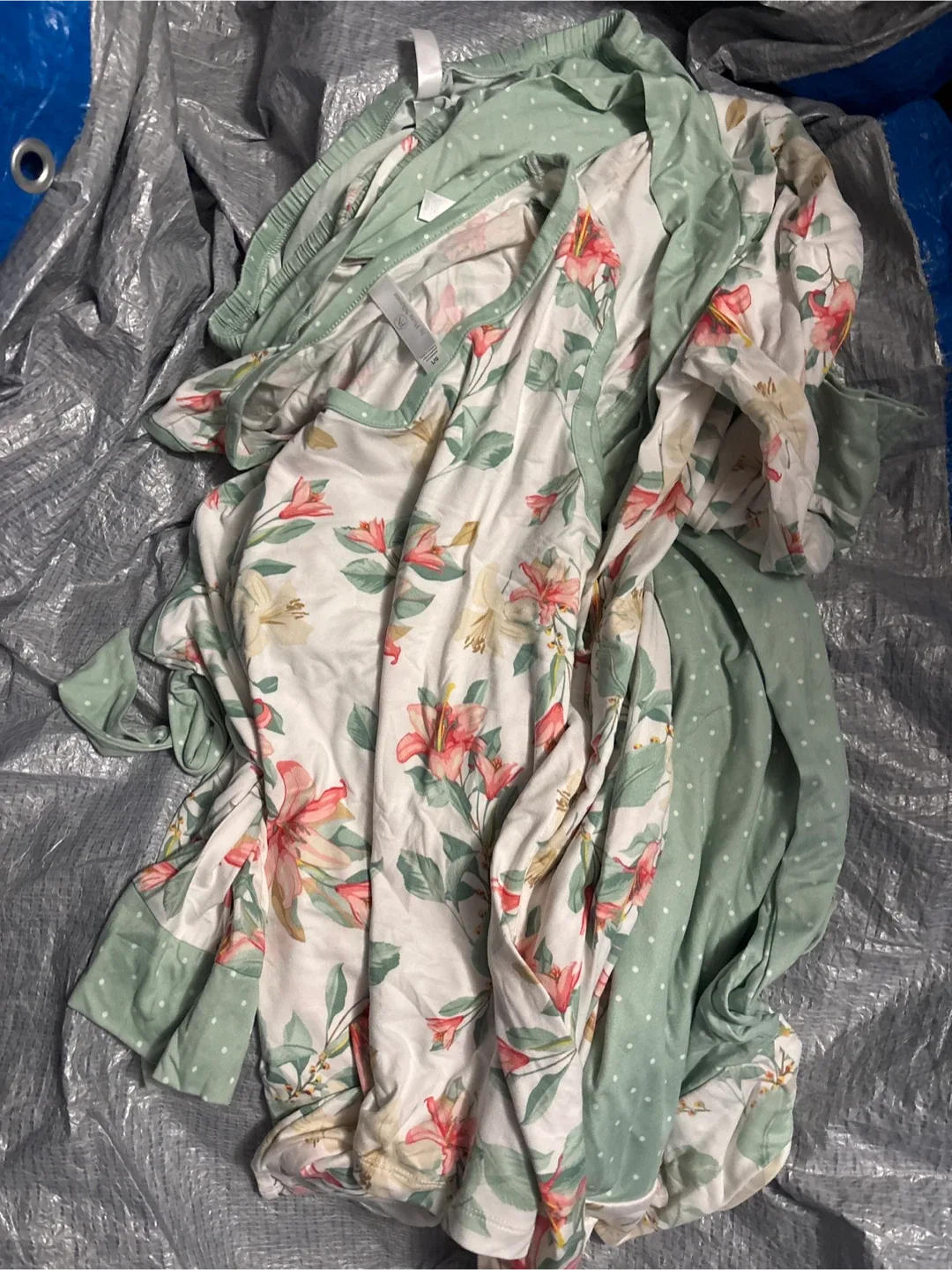 NWOT Ladies 3pc Flora Nikrooz pj set- Size L/G thumbnail