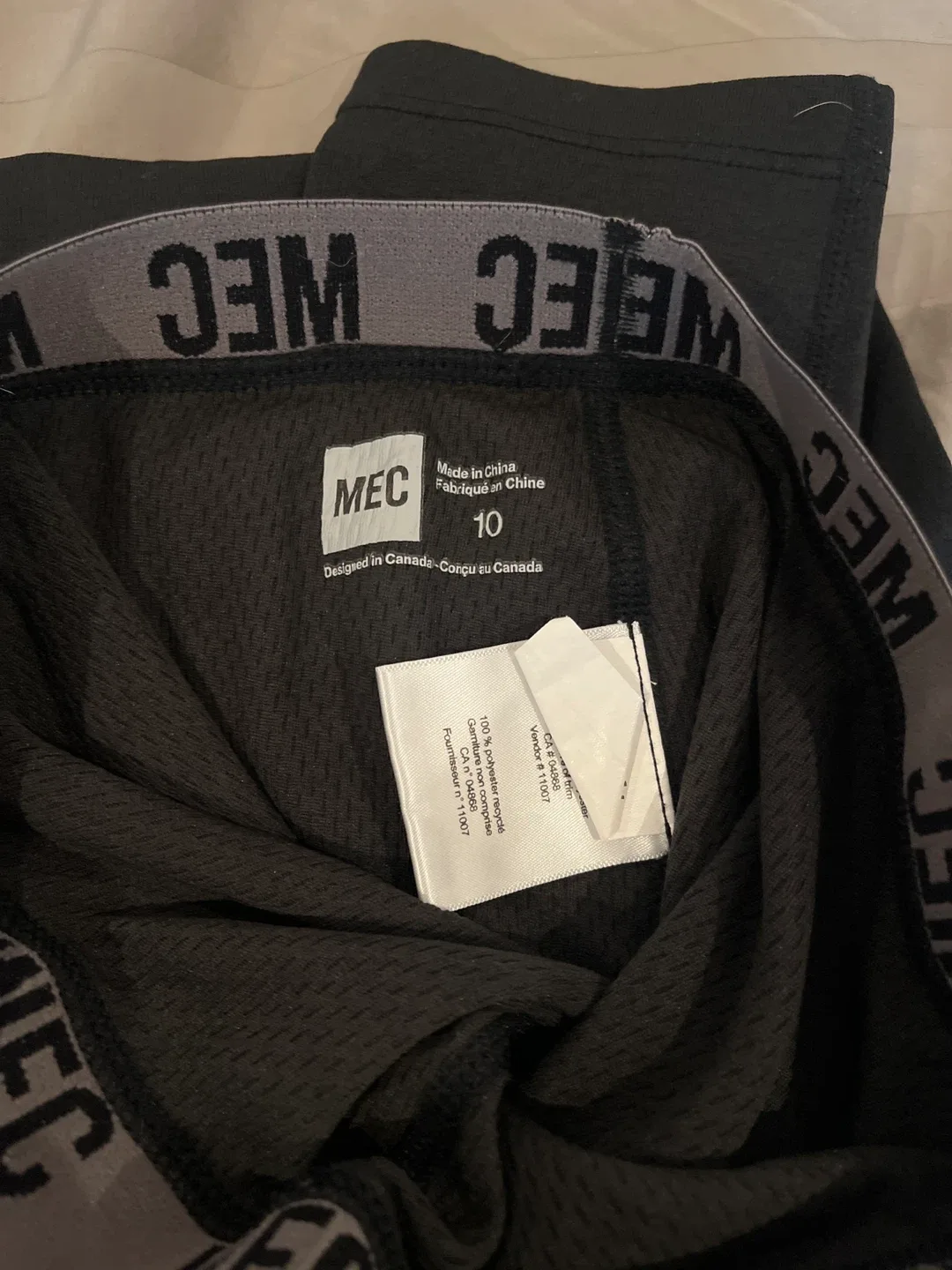 MEC Black base layer pants Size 10 image indicator(2)