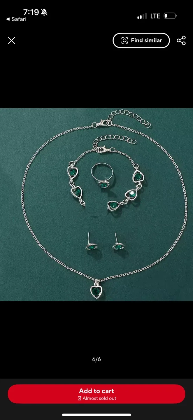 Emerald Green Jewellery Set image indicator(5)