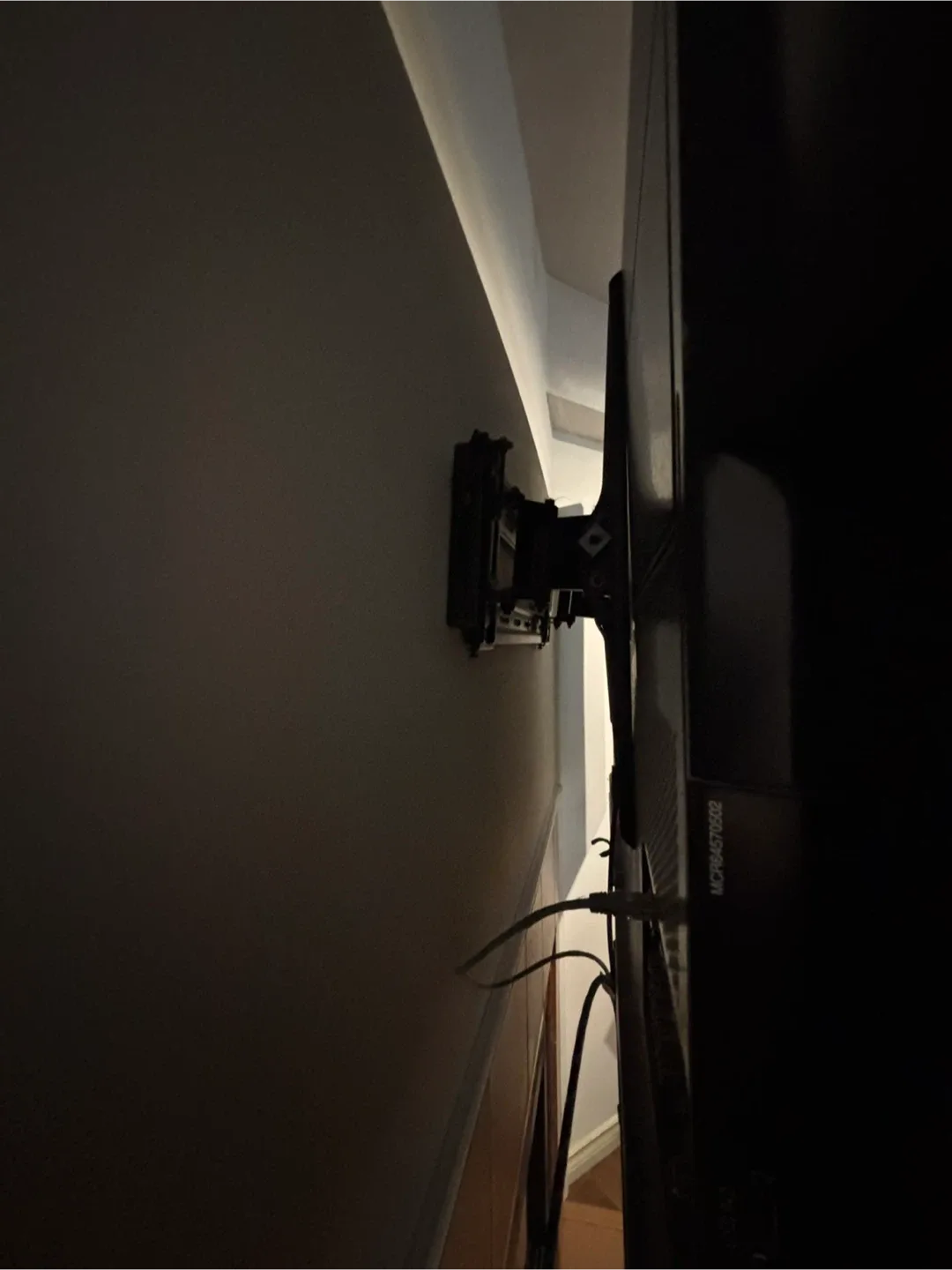 PENDING PICK UP Big screen LG TV with Apple TV image indicator(3)