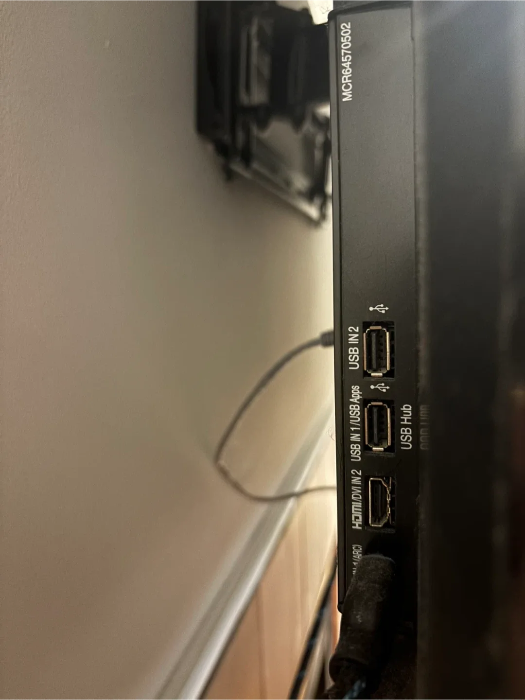 PENDING PICK UP Big screen LG TV with Apple TV image indicator(5)