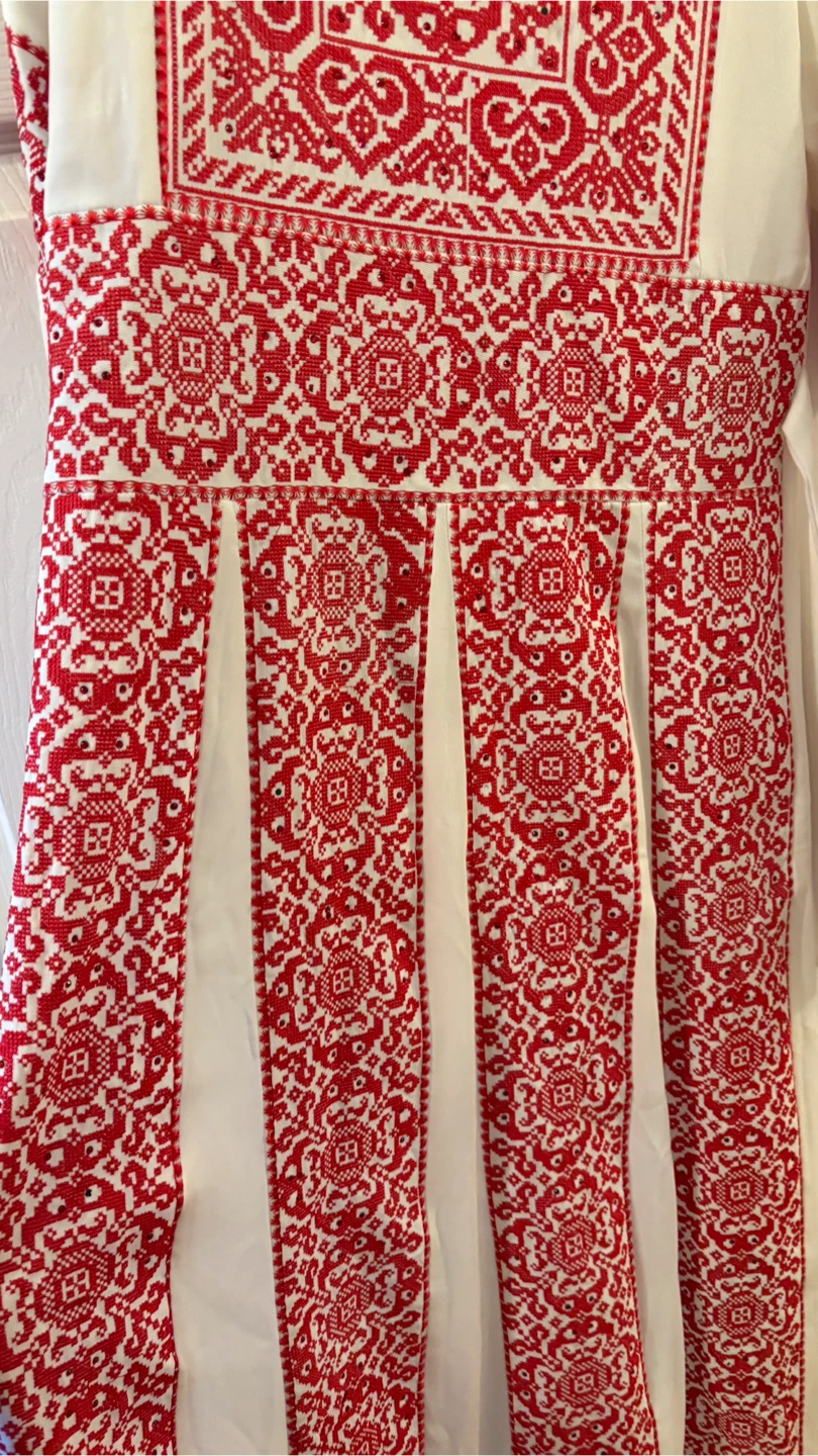 Embroidered Thobe Dress size S - photo 3