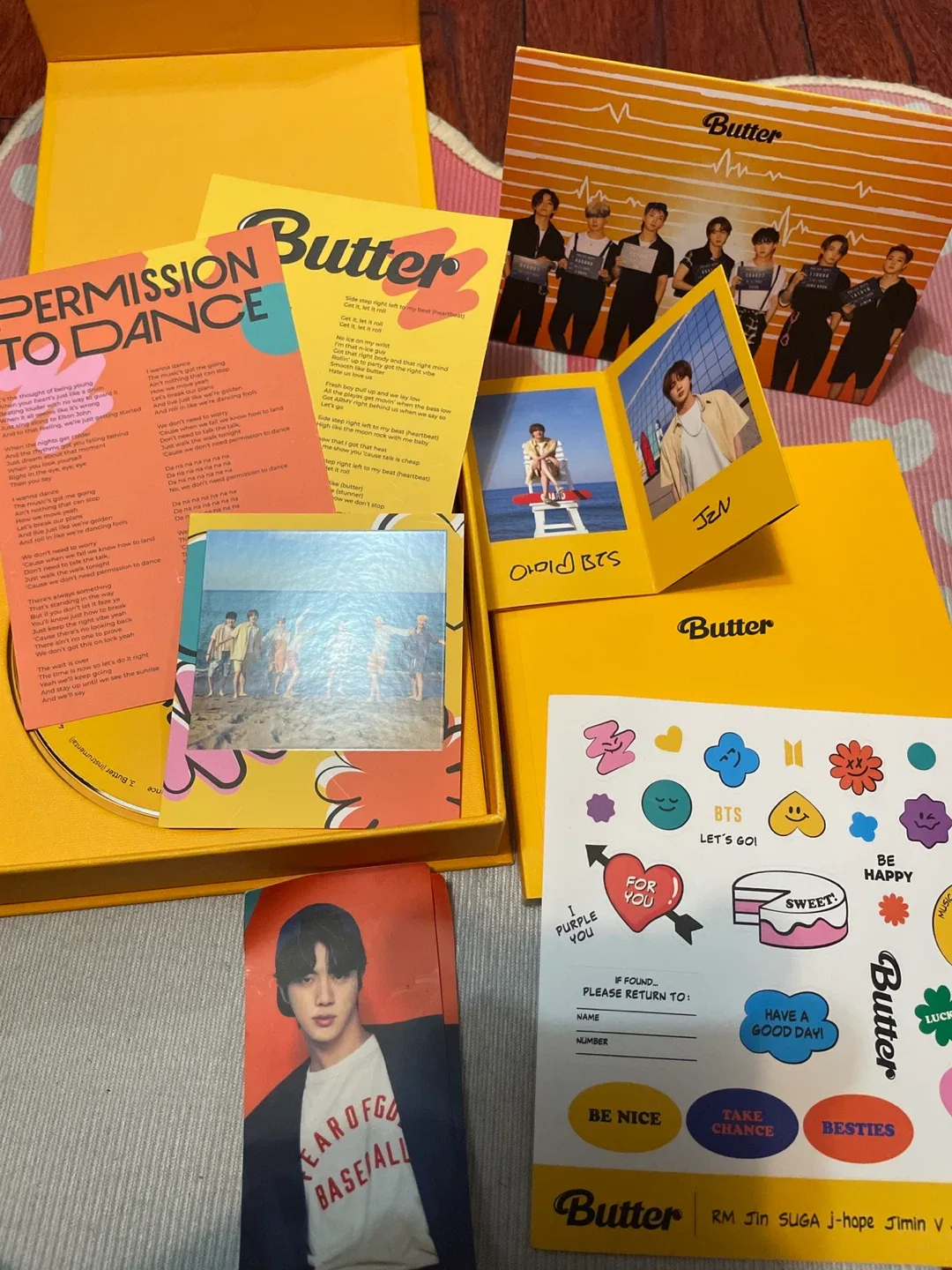 BTS Butter Album (Yellow Version) image indicator(2)