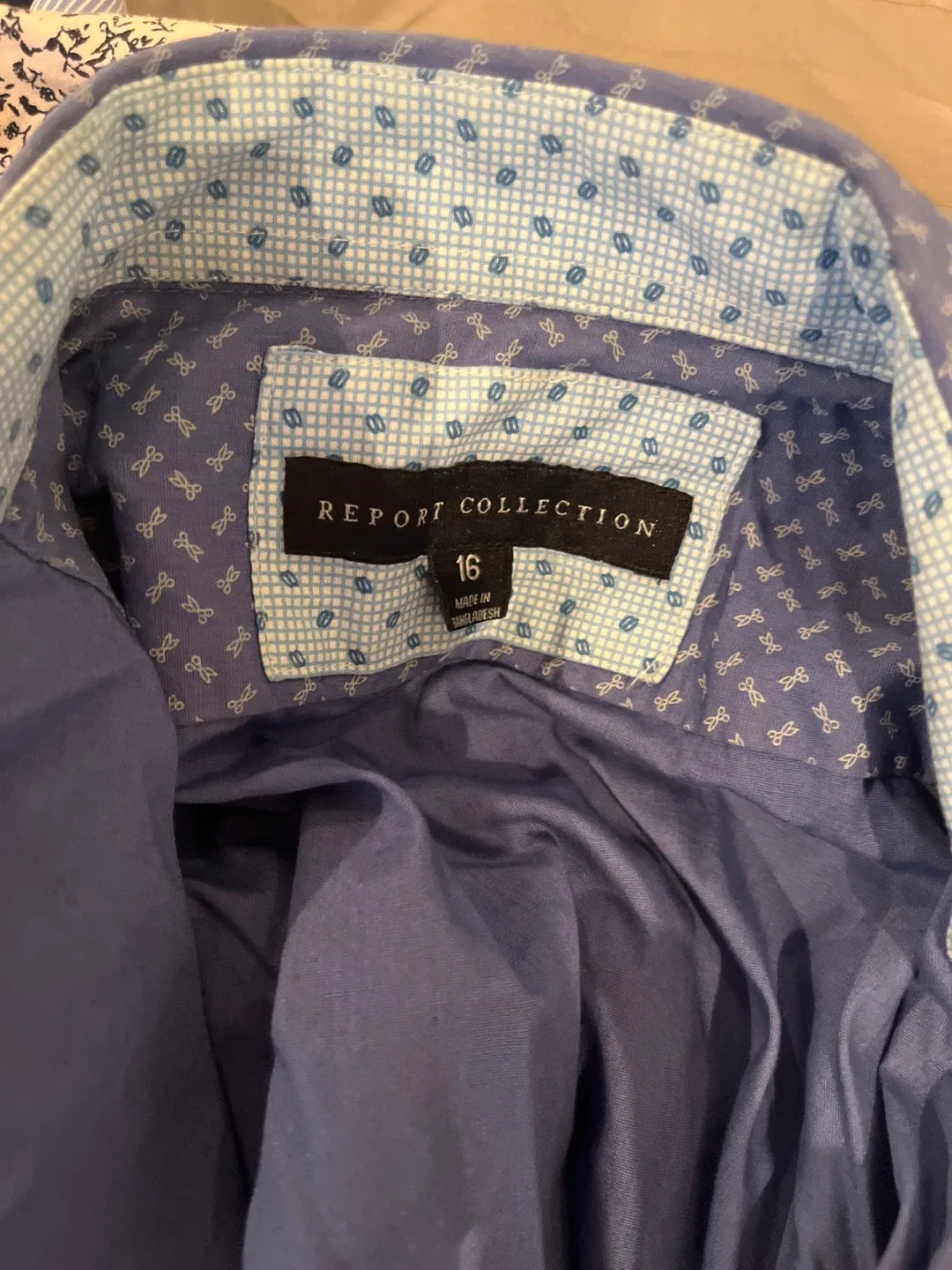 Men's Assorted Dress Shirts - Sizes XS to M image indicator(5)