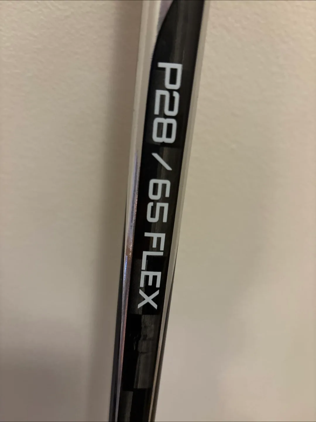 Bauer Hyperlite Hockey Stick - 65 Flex image indicator(2)