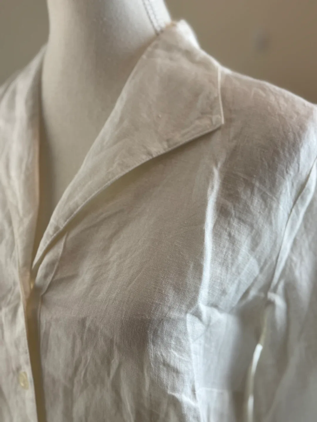 Talbots Petites 100% Irish Linen Blouse image indicator(3)