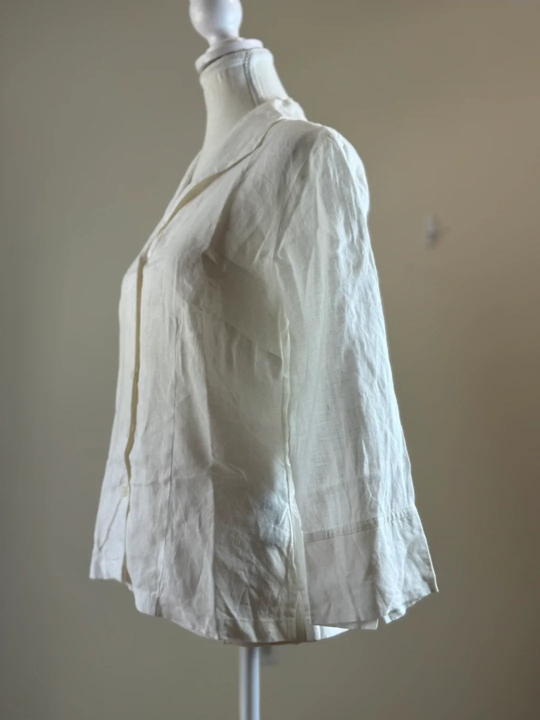 Talbots Petites 100% Irish Linen Blouse image indicator(5)