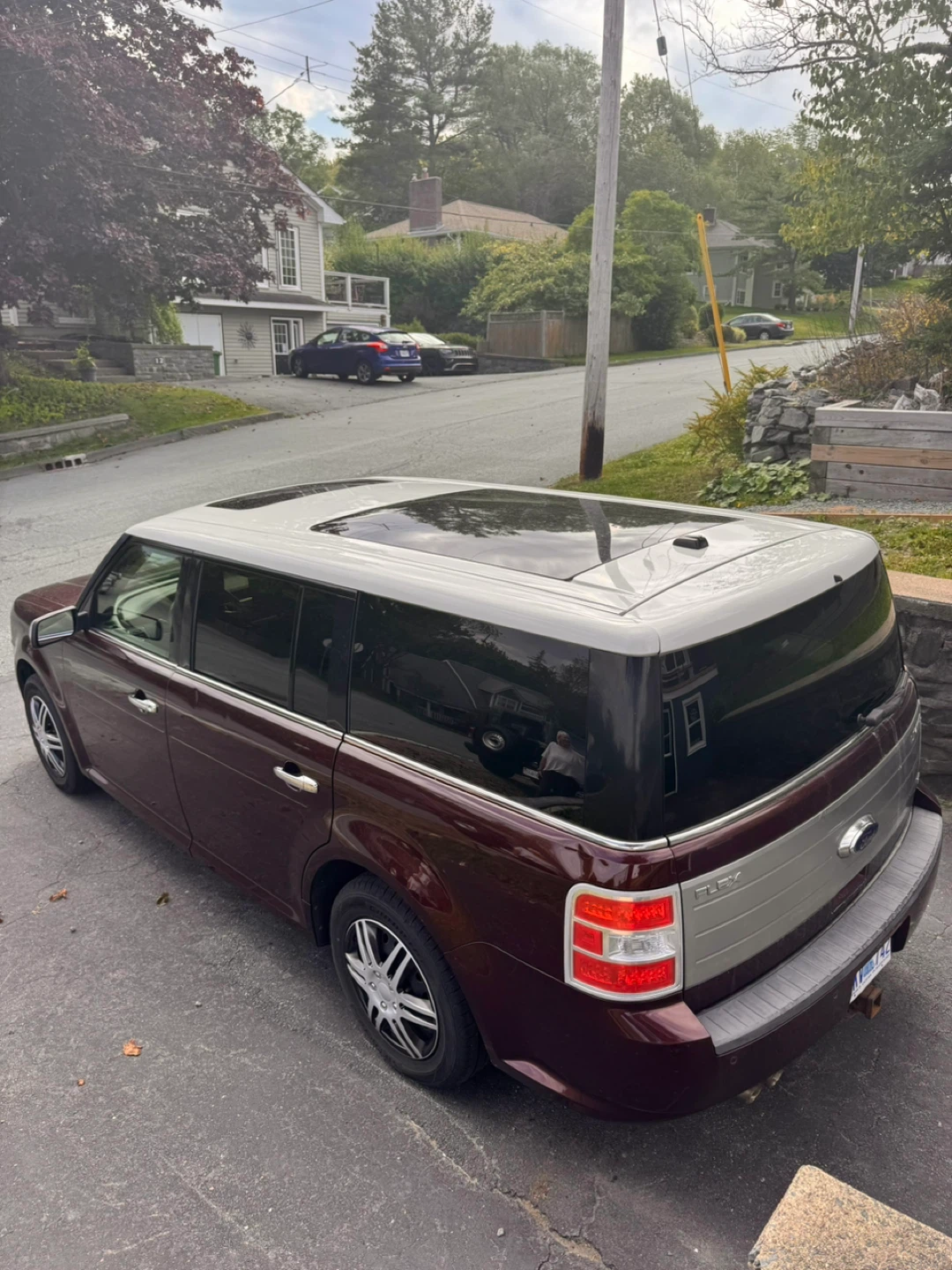 Ford Flex SUV - Maroon - photo 4