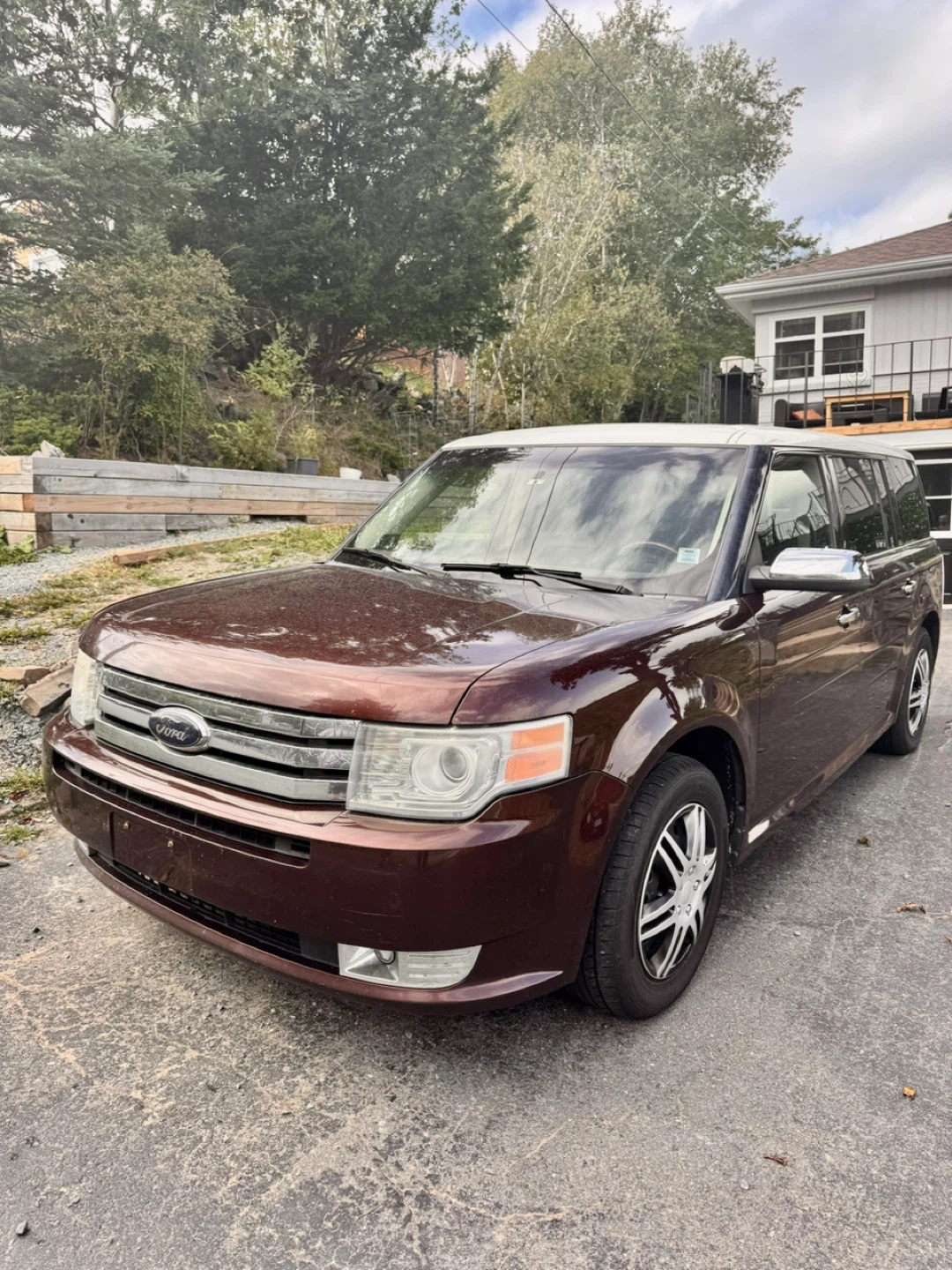 Ford Flex SUV - Maroon - photo 2