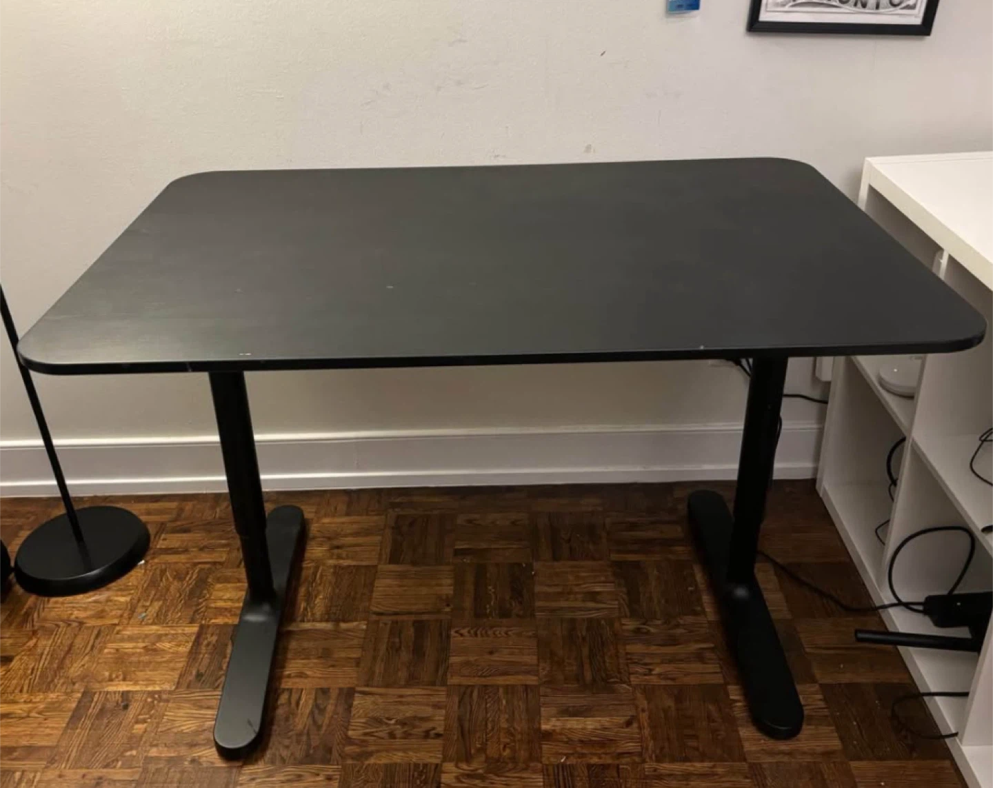 BEKANT IKEA desk