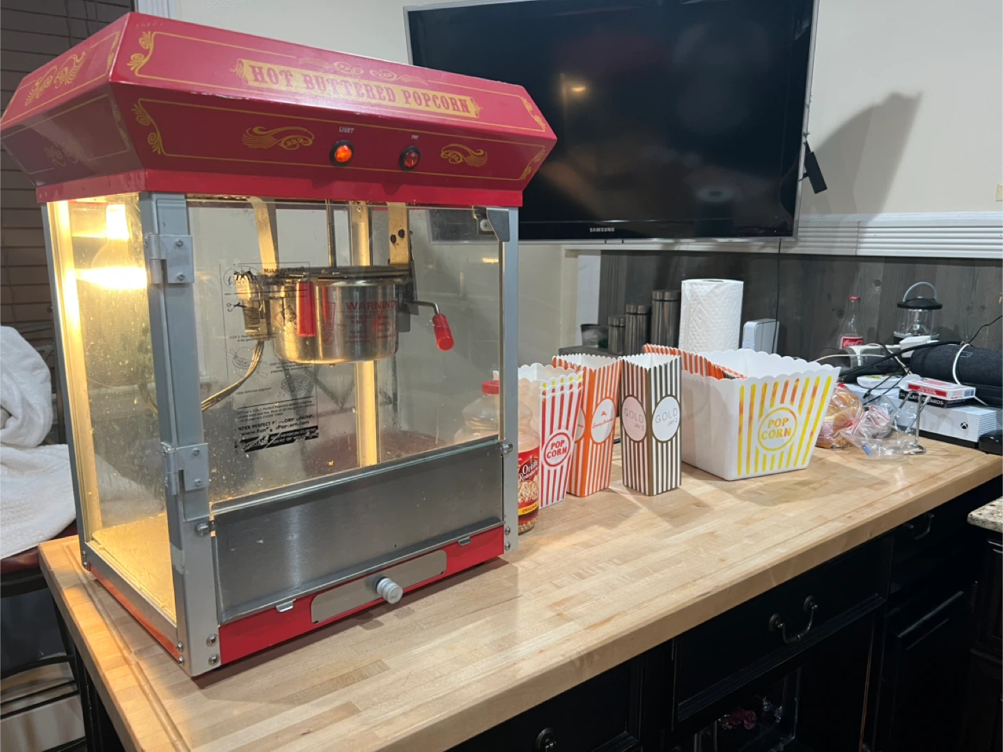 Hot Buttered Popcorn Machine
