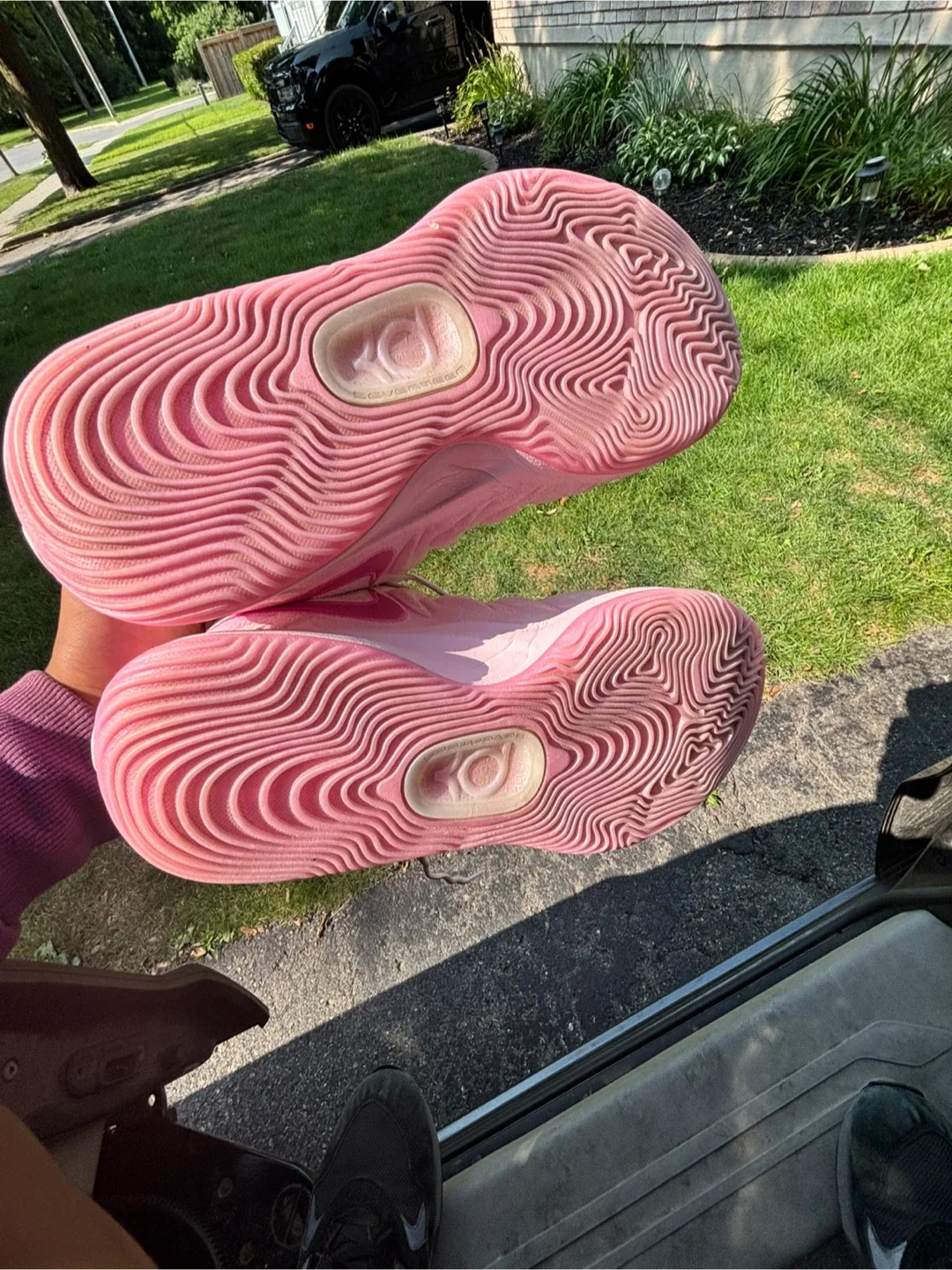 Kd 17 aunt pearls image indicator(3)