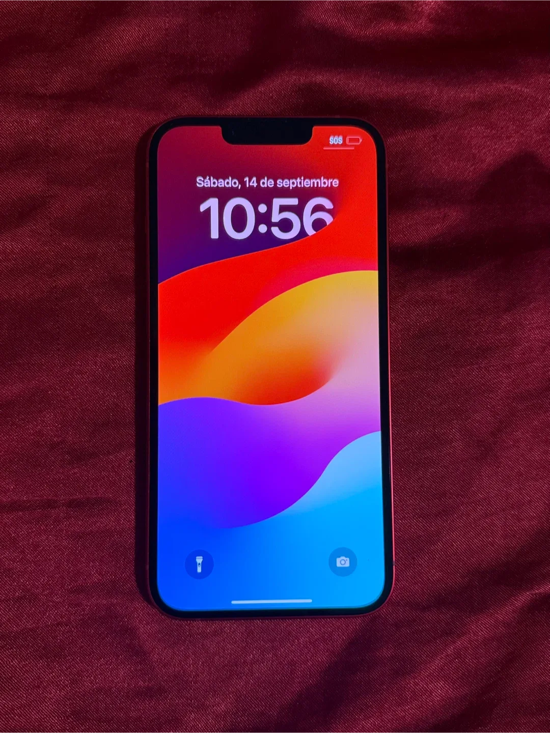 iPhone 14 of 128 gb image indicator(3)