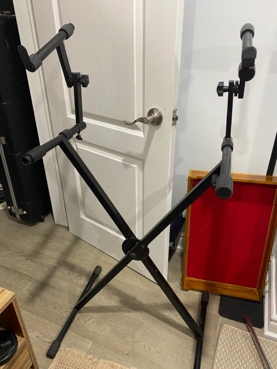 Keyboard Stand - Black