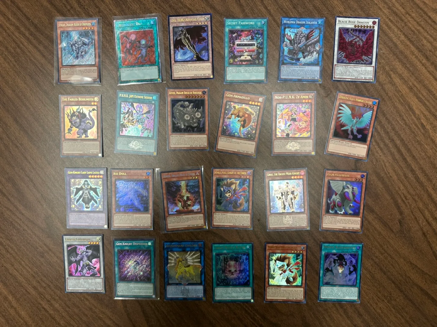 Yugioh Cards (Starlight Rare, Rares, Holos) thumbnail