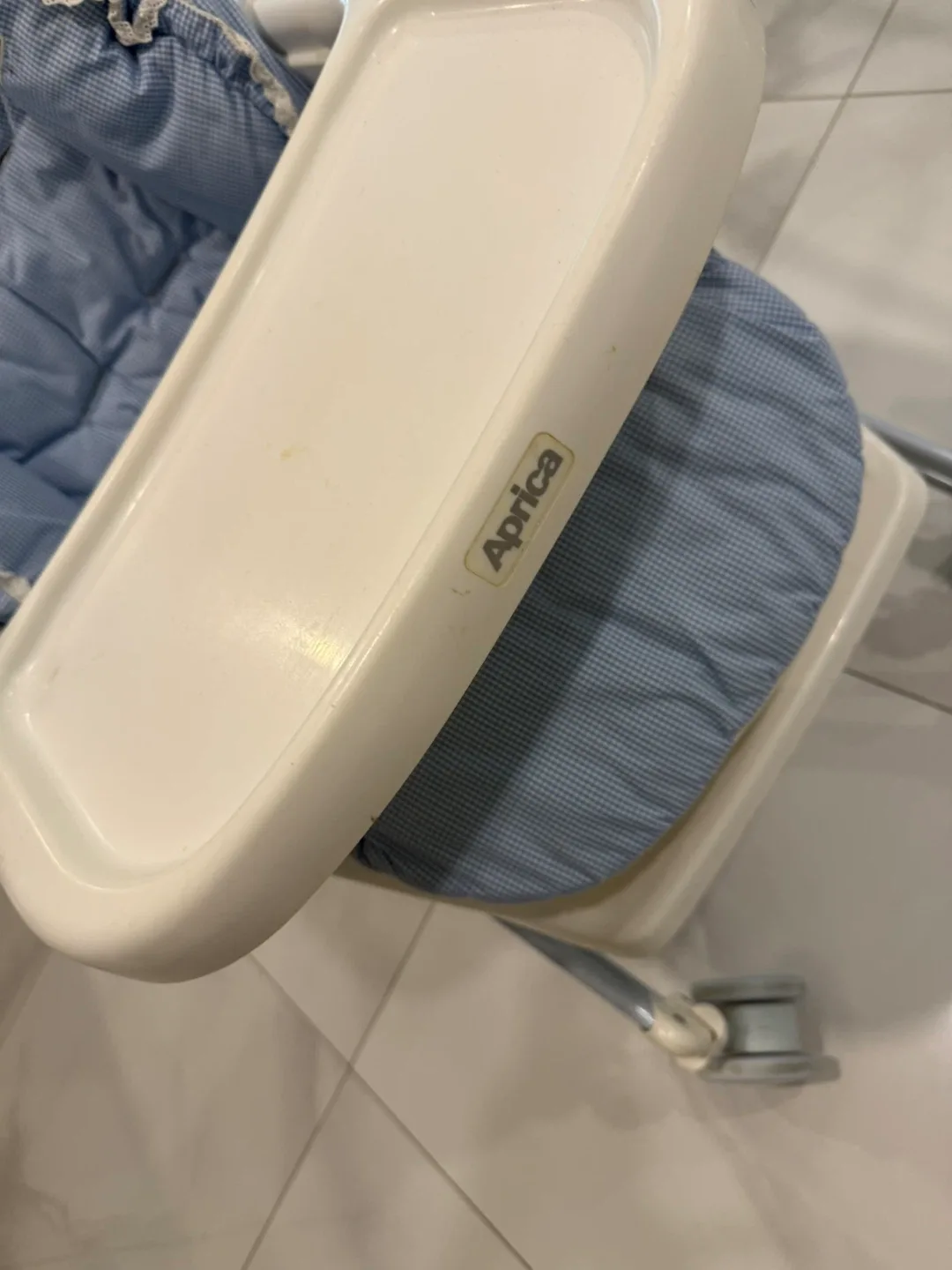 Aprica High Chair and bed - Blue & White image indicator(5)