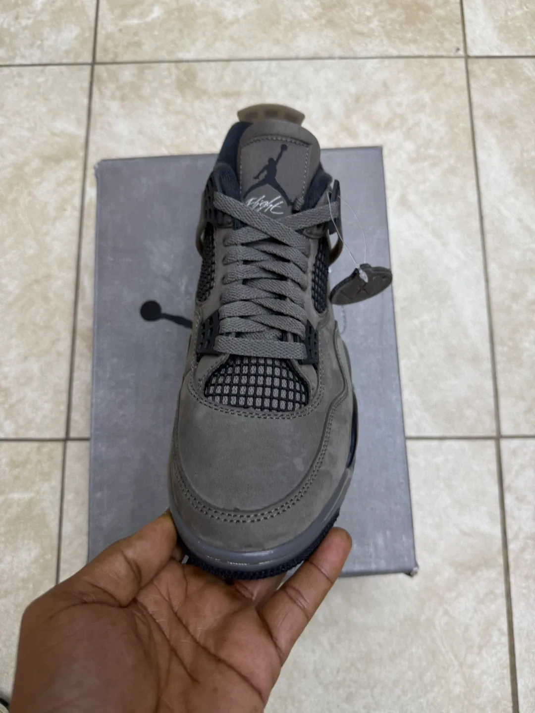 Nike Air Jordan 4 Retro image indicator(4)