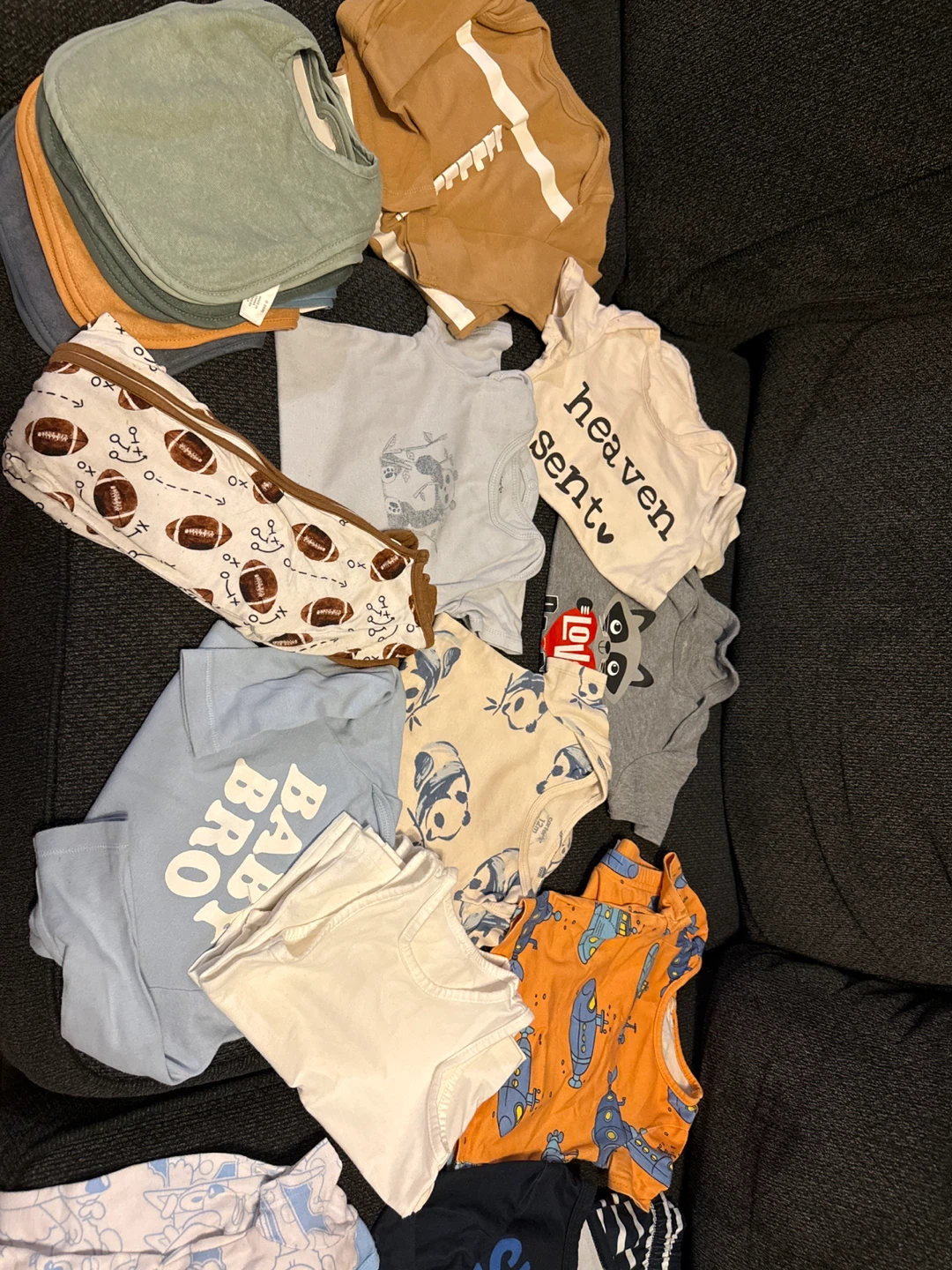 Mixed Baby Clothes Bundle - photo 3