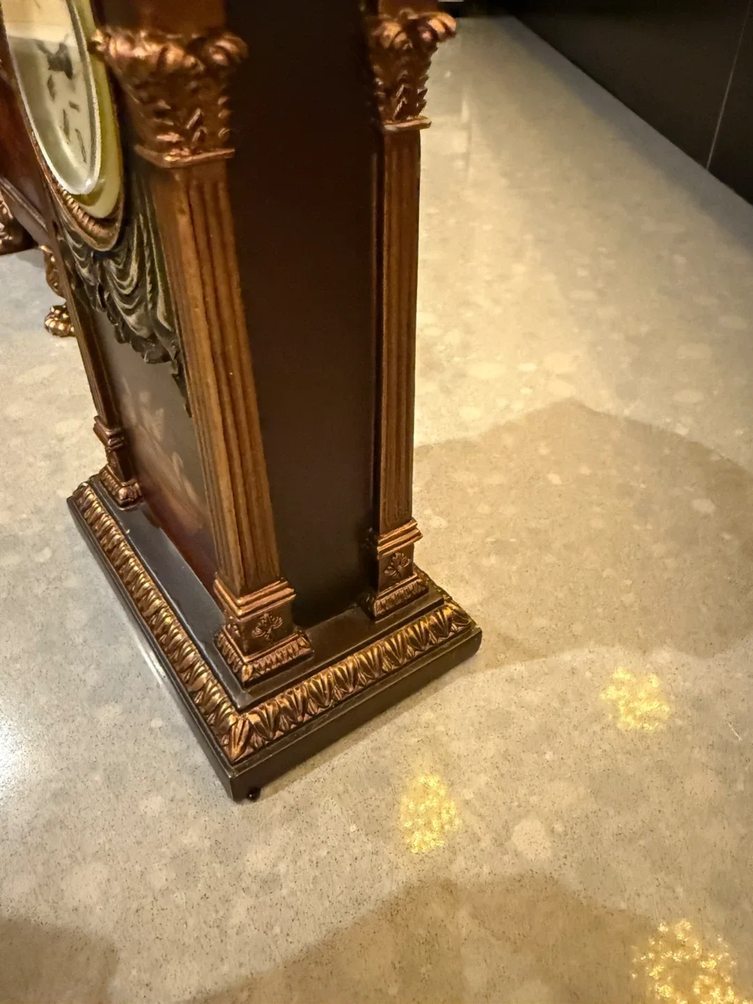 Decorative Mantel Clock image indicator(2)