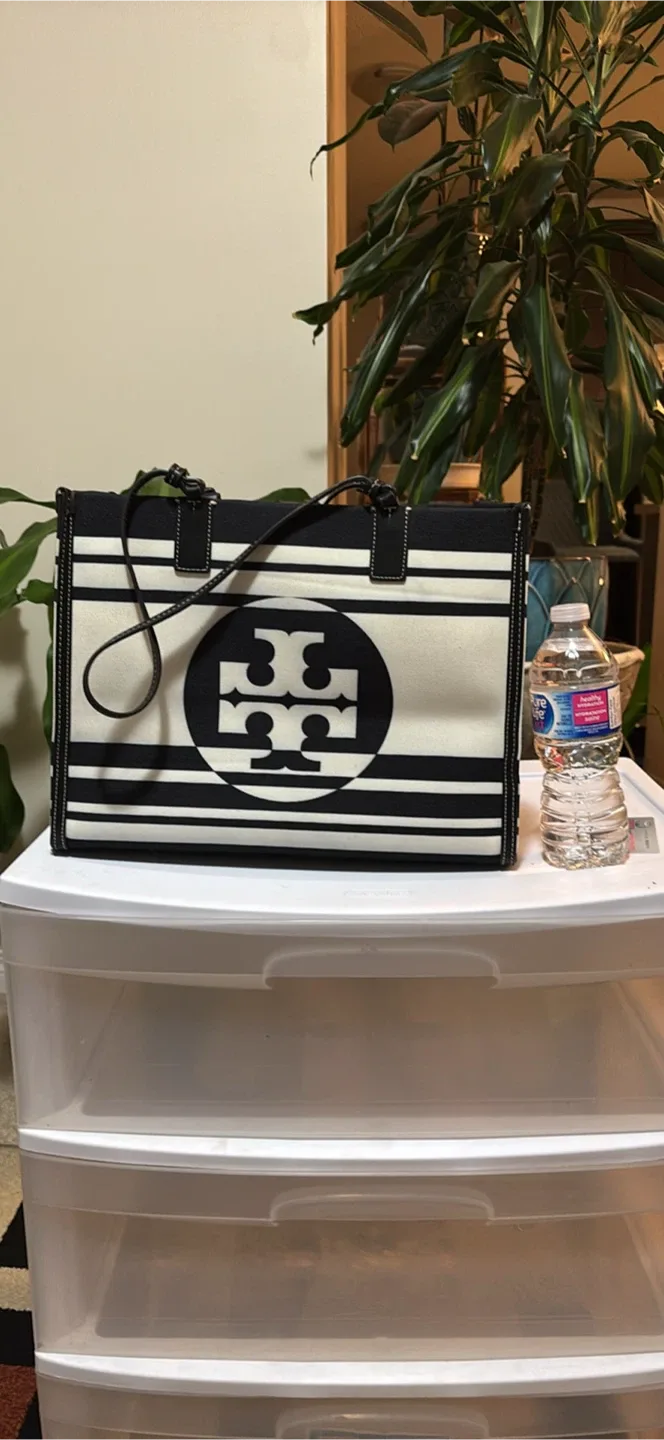 Tote bag thumbnail
