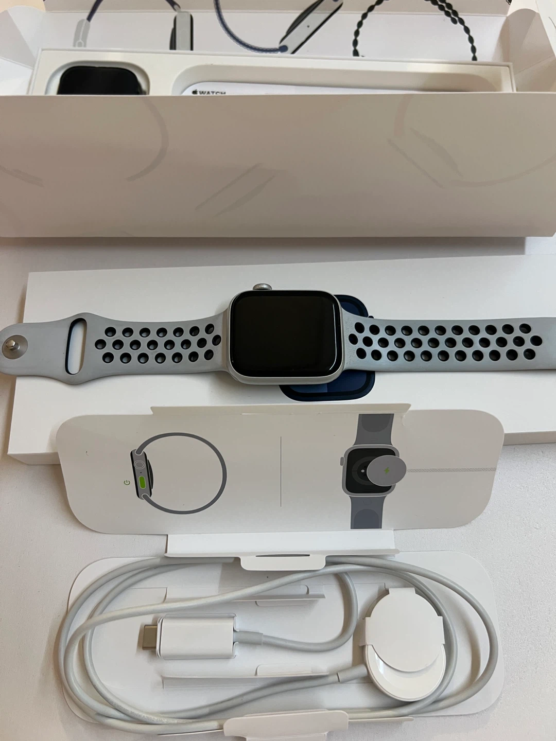 Apple Watch SE Nike Edition 44mm - photo 3