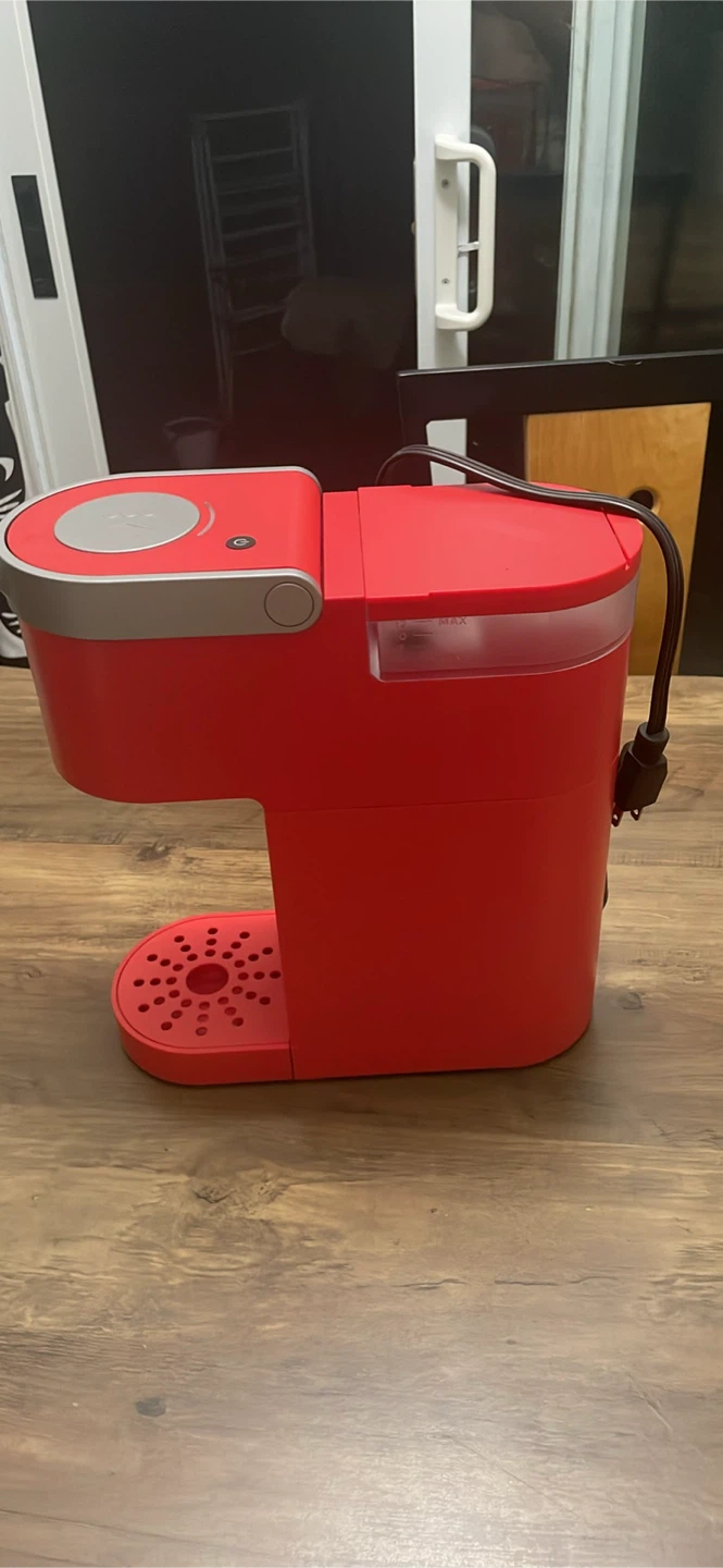 Keurig Single Serve Coffee Maker - Red - photo 3