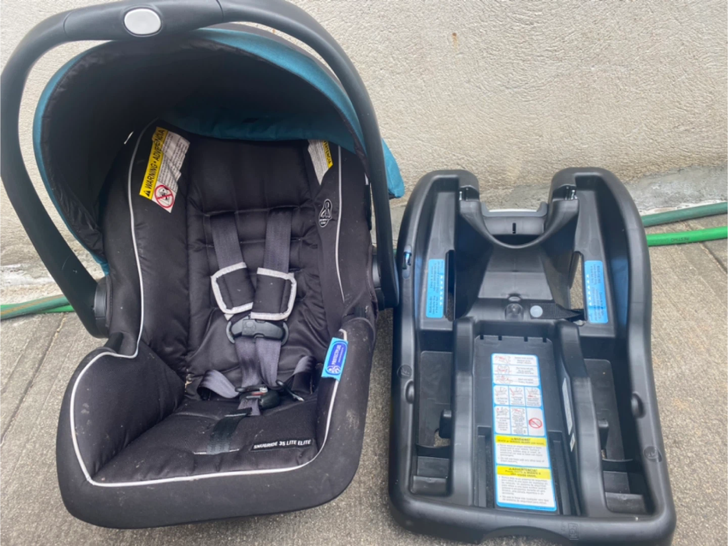 Graco SnugRide 35 Lite Elite Infant Car Seat - photo 3