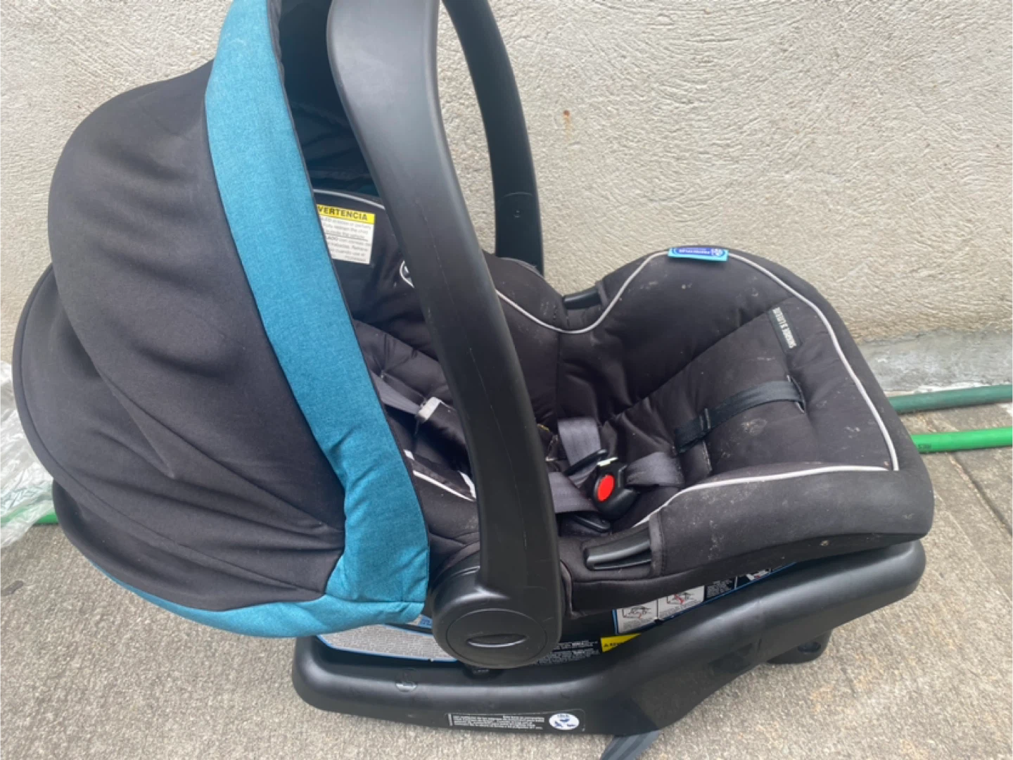 Graco SnugRide 35 Lite Elite Infant Car Seat - photo 2