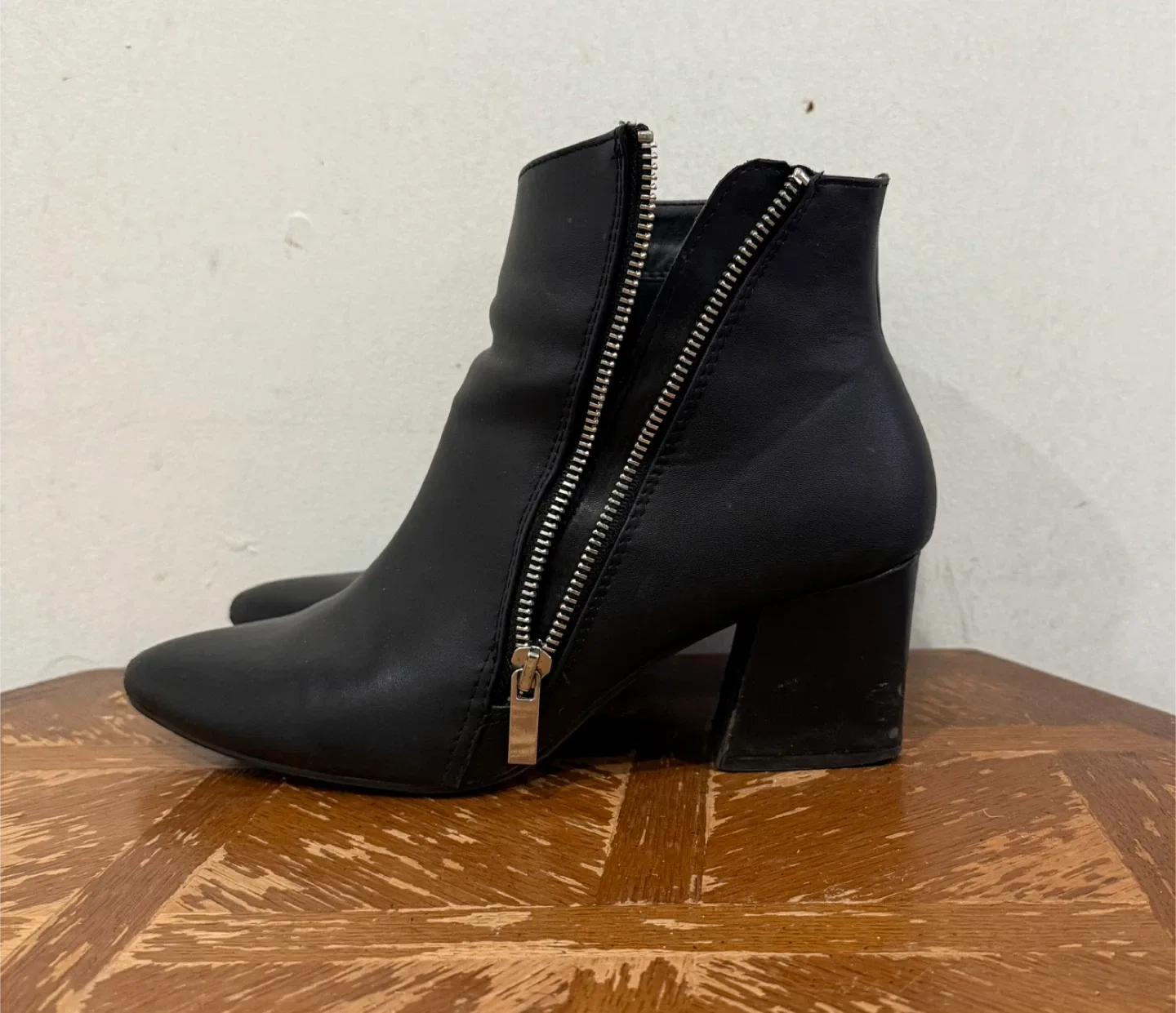 Black Ankle Boots with Zipper Detail thumbnail