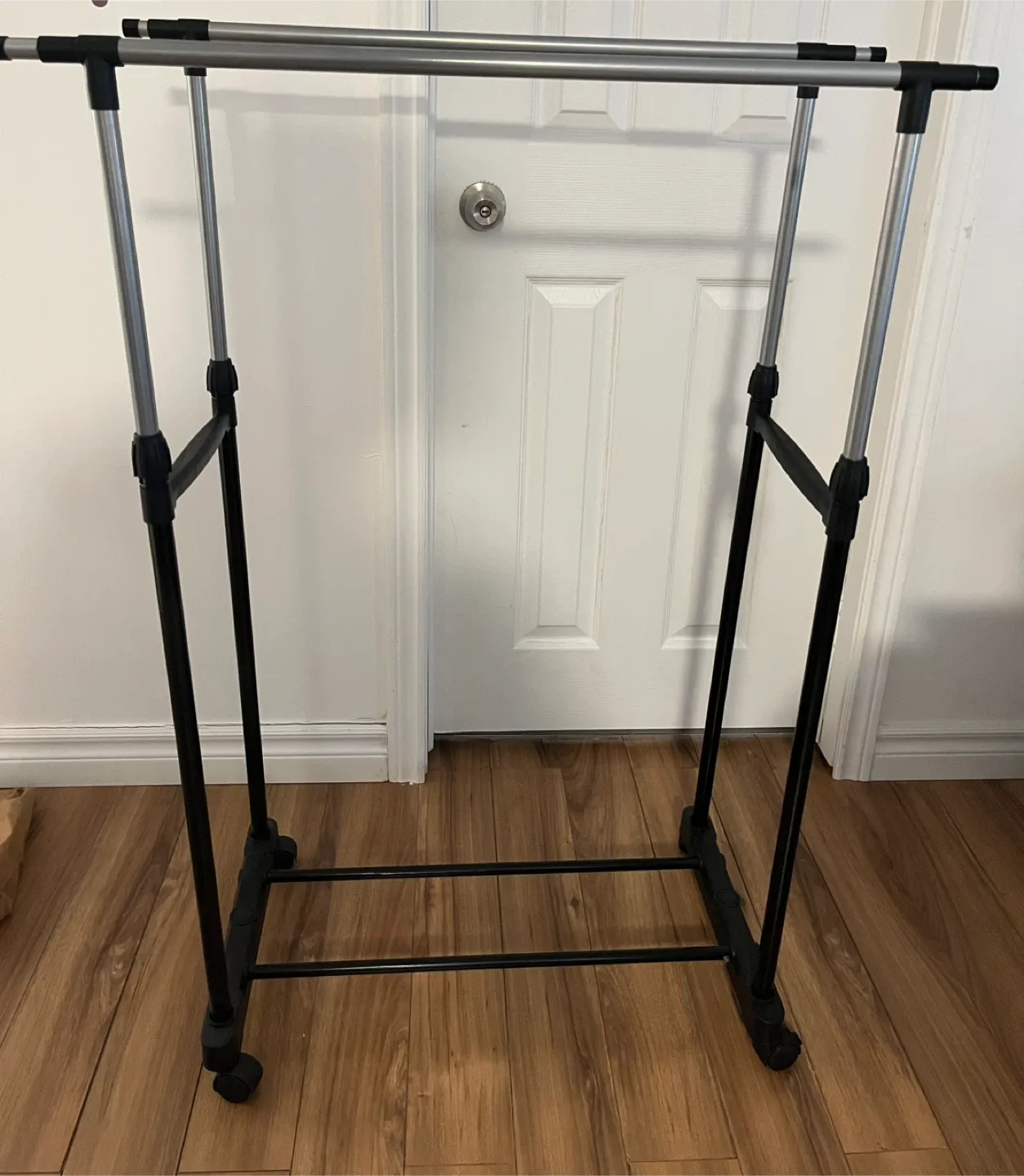 Rolling Garment Rack - Black & Silver image indicator(2)