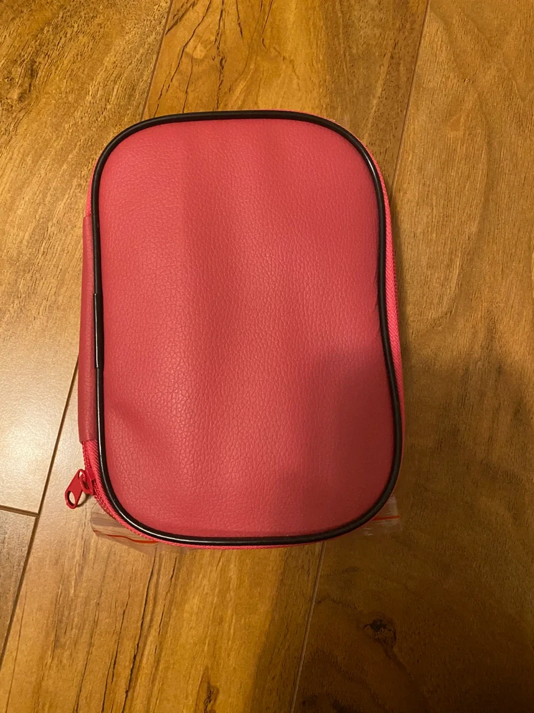 Crochet Hook Set with Case & Accessories image indicator(4)