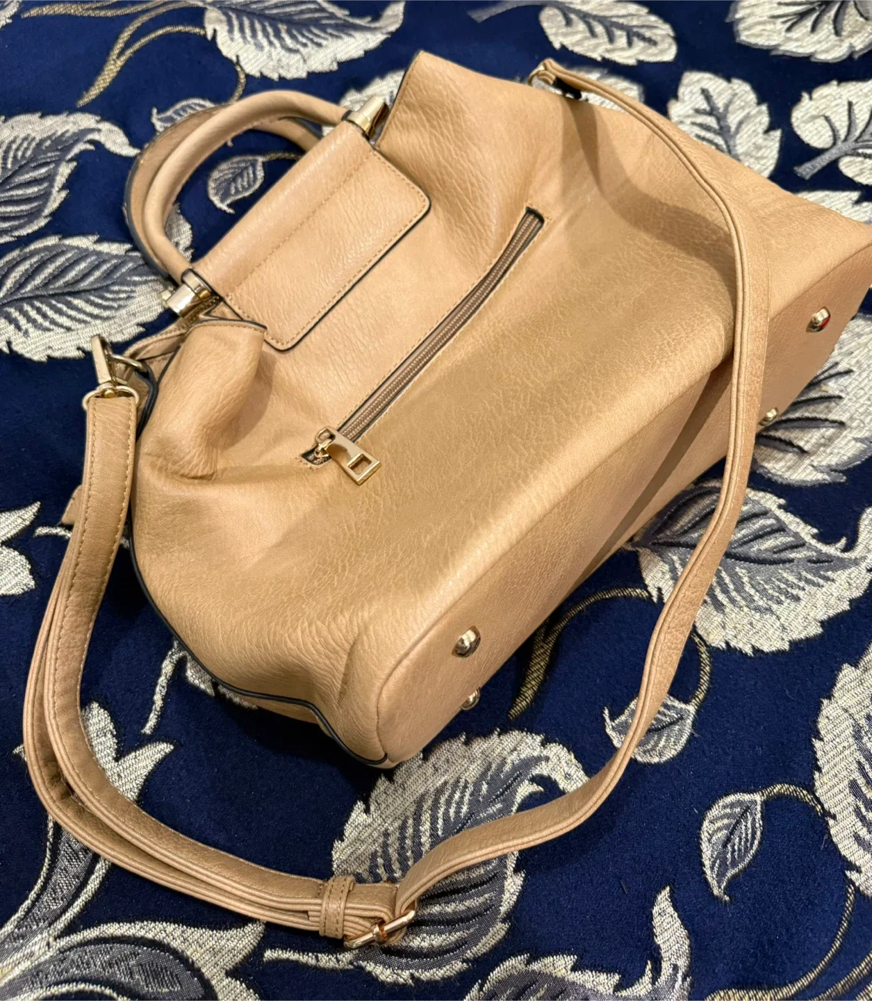 Beige Handbag with Shoulder Strap image indicator(2)