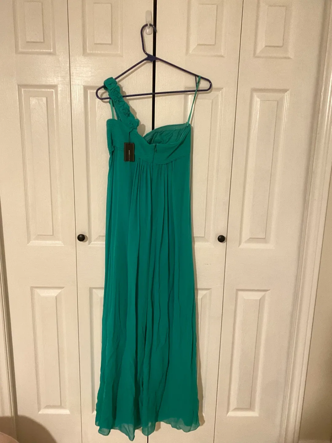 BCBGMAXAZRIA Emerald Green Dress - Size 2 image indicator(3)