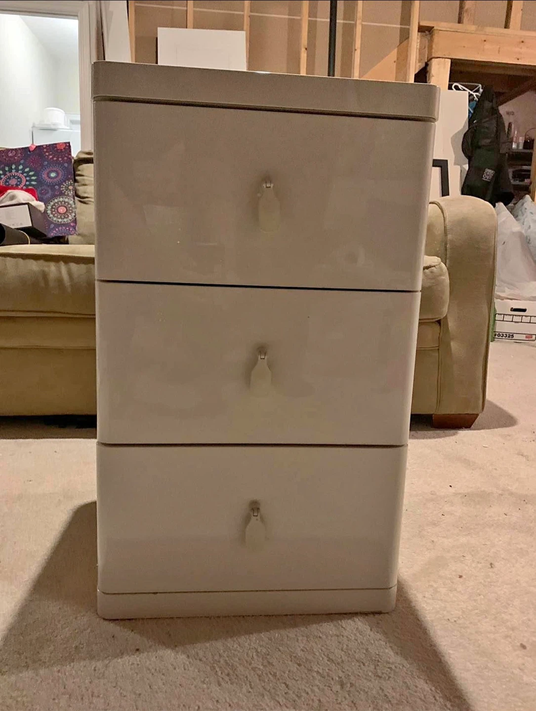 2 White Vintage 3-Drawer Bedside Table