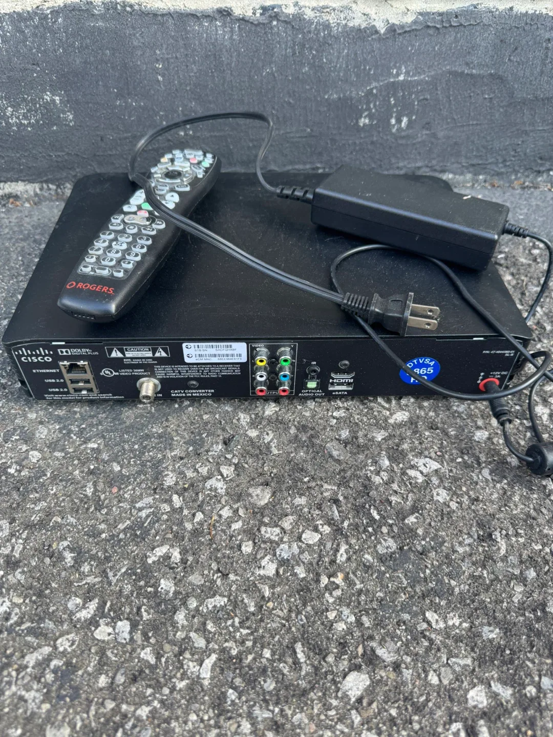 $20 for Cisco Nextbox with power cable and remote image indicator(2)